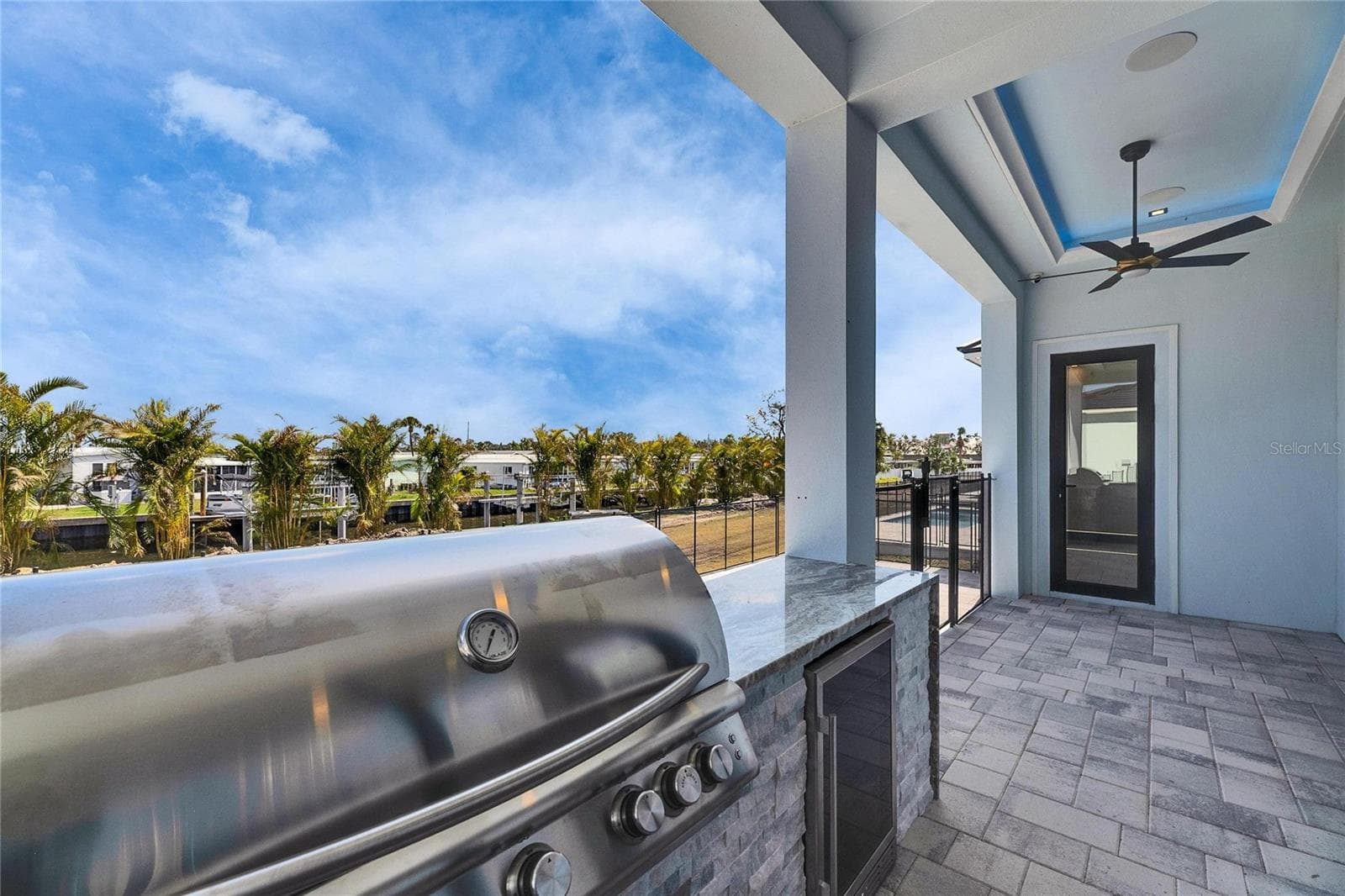Single Family Residence at 6538 SIMONE SHORES CIR, APOLLO BEACH, photo 6 of 90