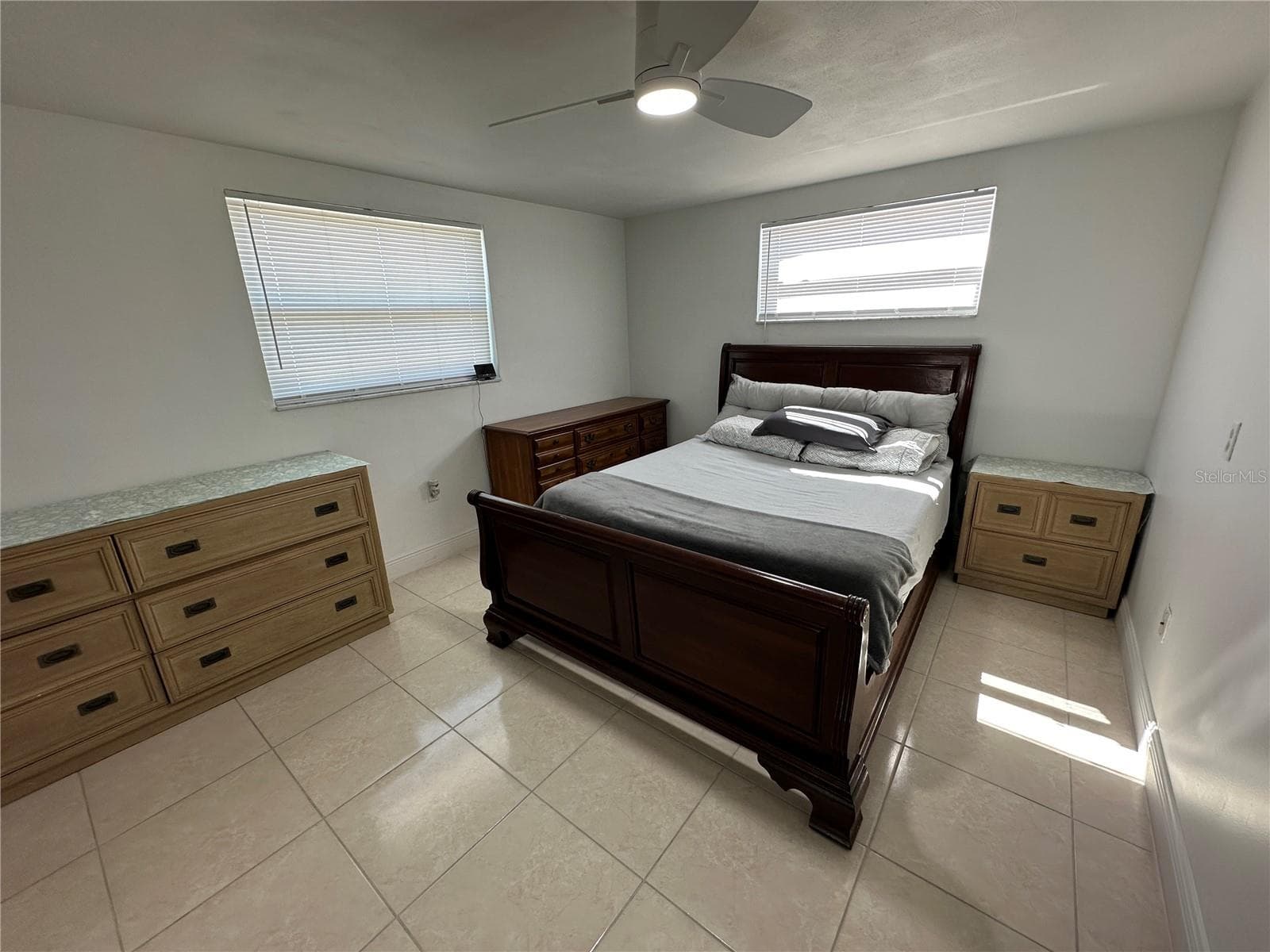 Single Family Residence at 12613 4TH ISLE, HUDSON, photo 17 of 41