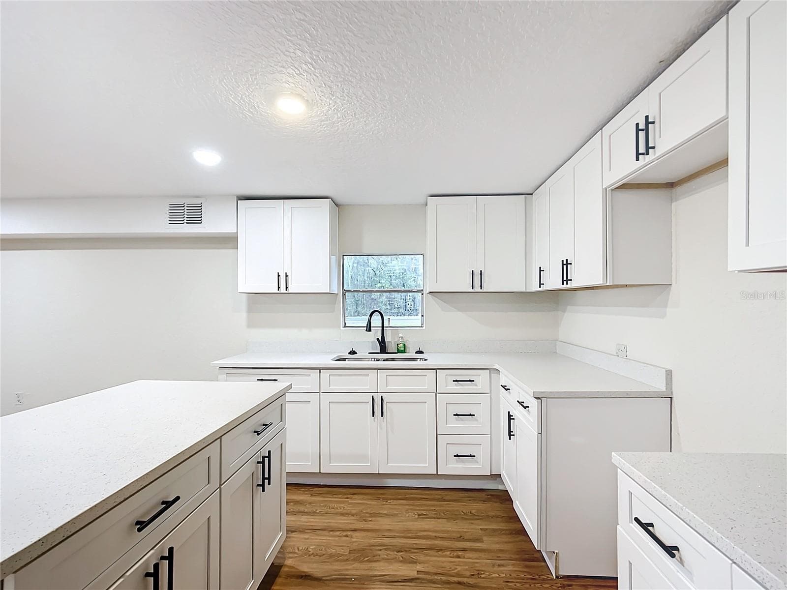 Modular Home at 13026 SW WILLISTON RD, MICANOPY, photo 11 of 30