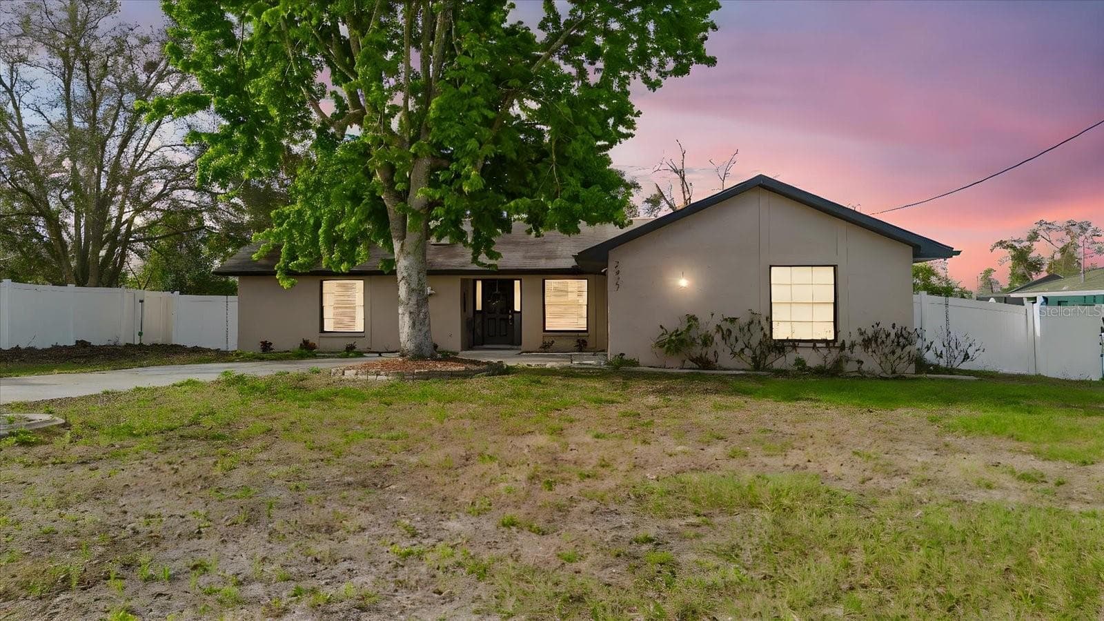 2427 COMERWOOD DR