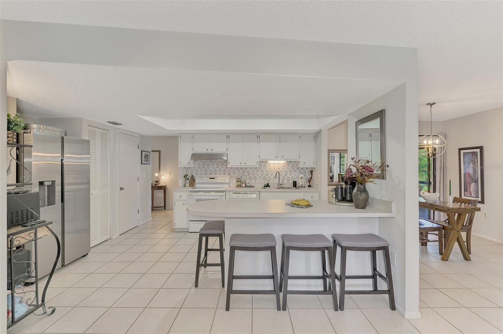 STAND ALONE VILLA - Kitchen Area - Best Privacy in Vivianda5301 Greencroft Dr, Sarasota FL 34238 - 5103 GREENCROFT RD, SARASOTA