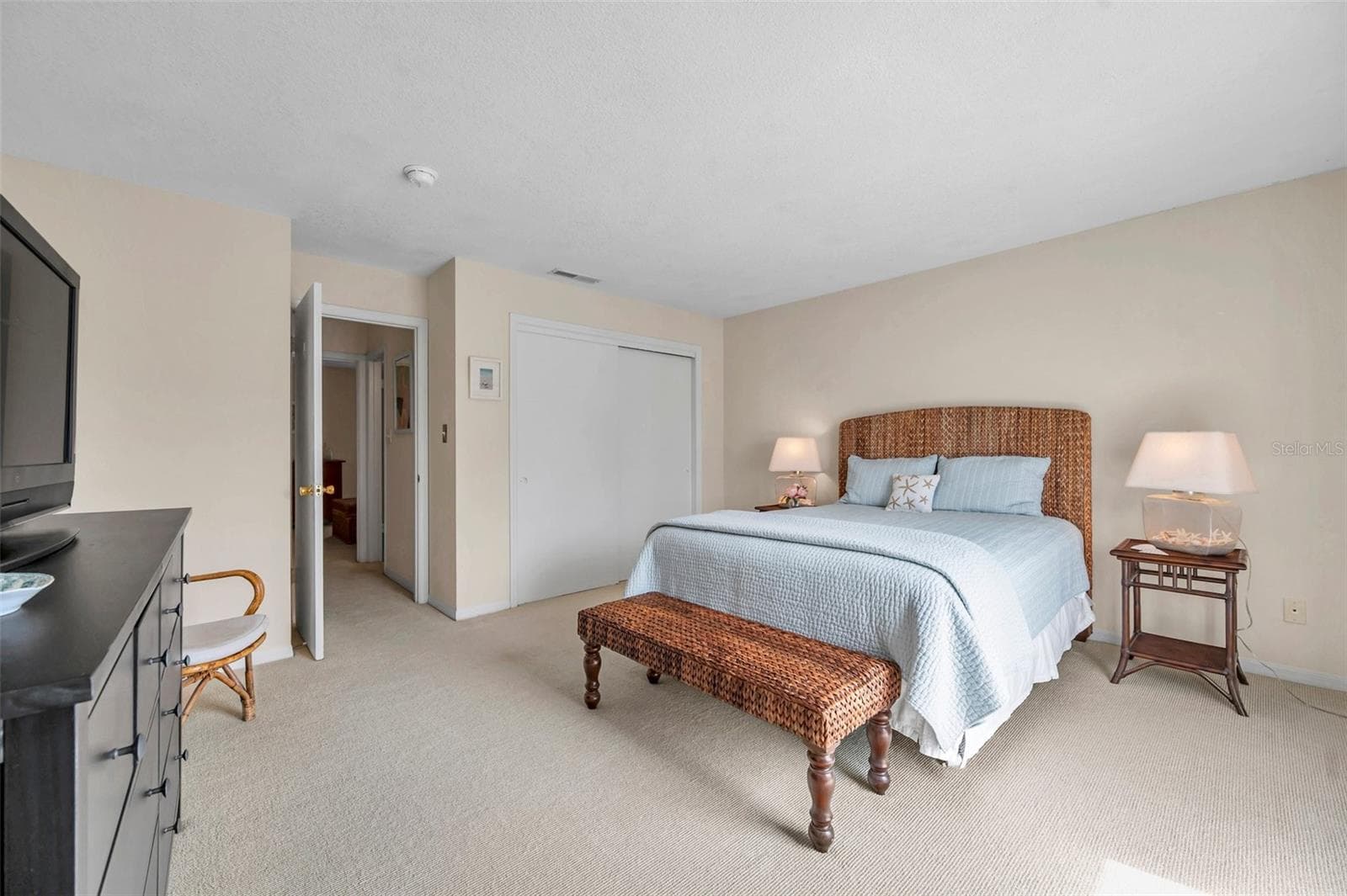 Townhouse at 4766 SNOOK DR SE, ST PETERSBURG, photo 17 of 54
