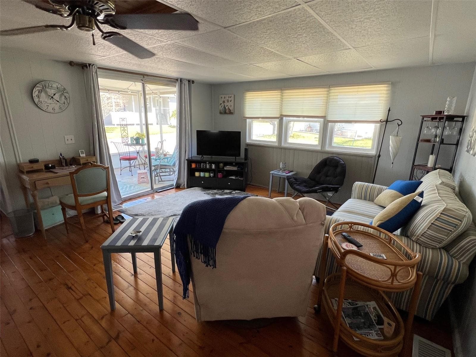Mobile Home at 29250 US HIGHWAY 19 N #294, CLEARWATER, photo 18 of 31