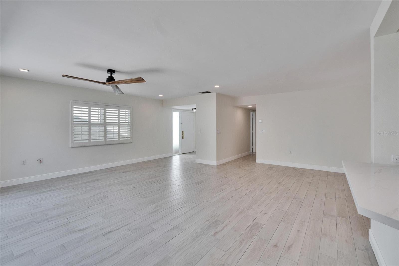 Great Room - 370 S WOODLANDS DR, OLDSMAR