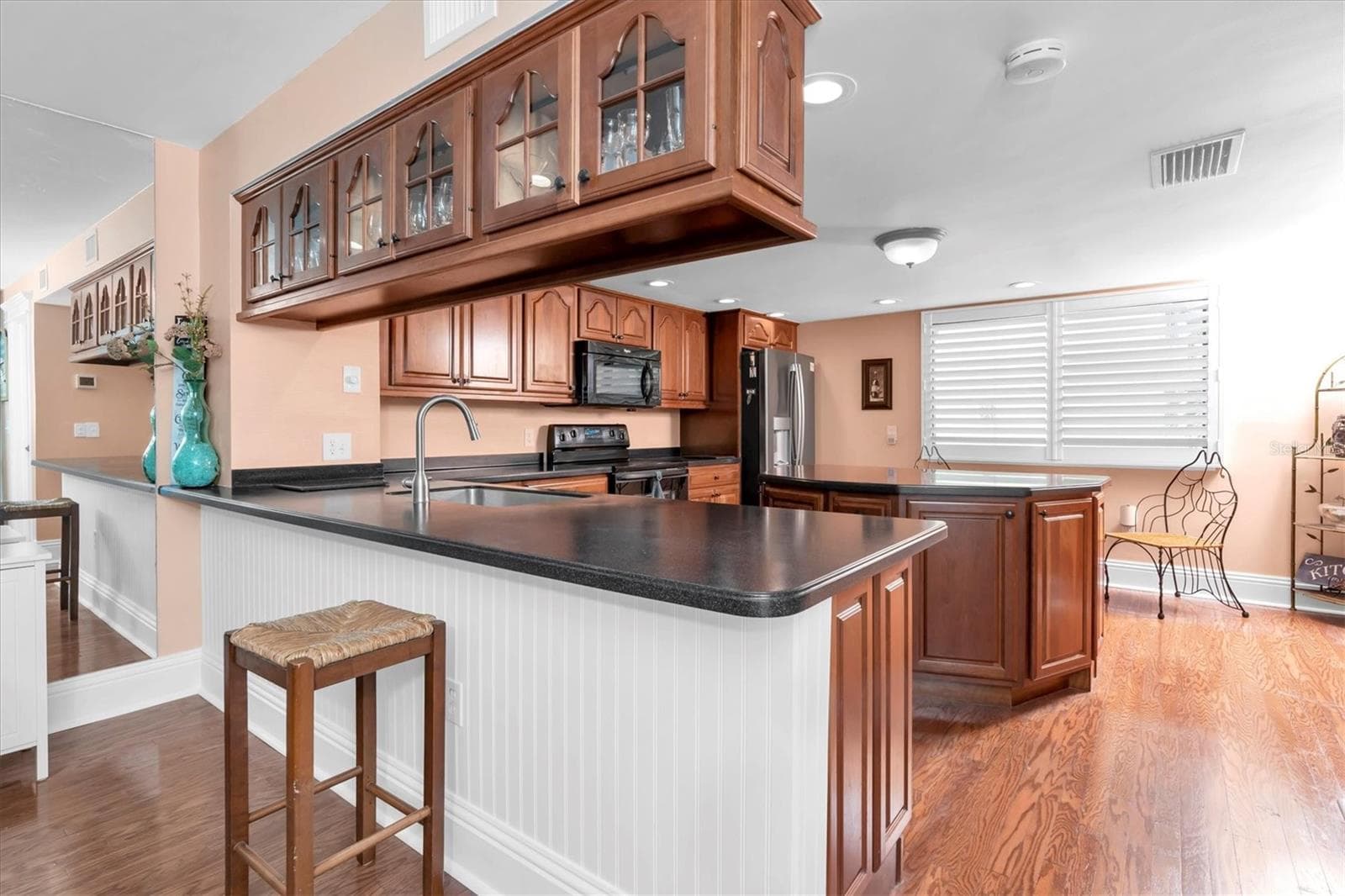 Townhouse at 553 HAVEN POINT DR, TREASURE ISLAND, photo 10 of 42