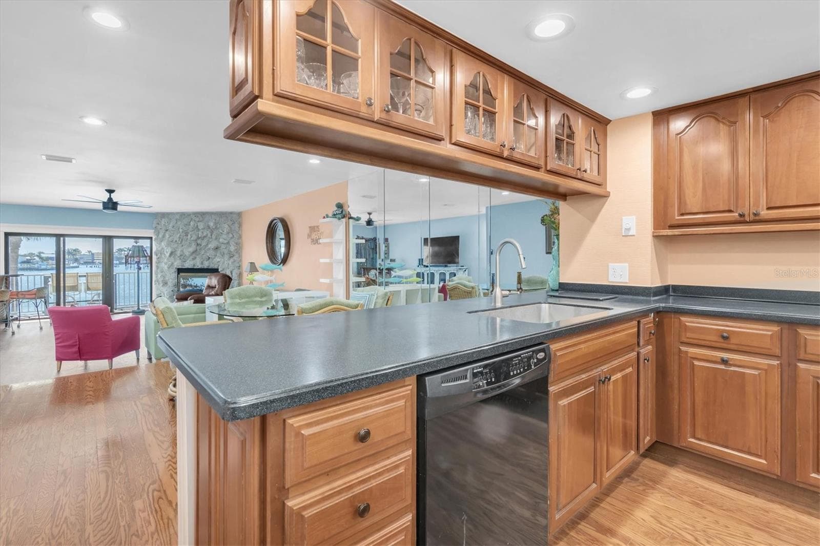 Townhouse at 553 HAVEN POINT DR, TREASURE ISLAND, photo 12 of 42