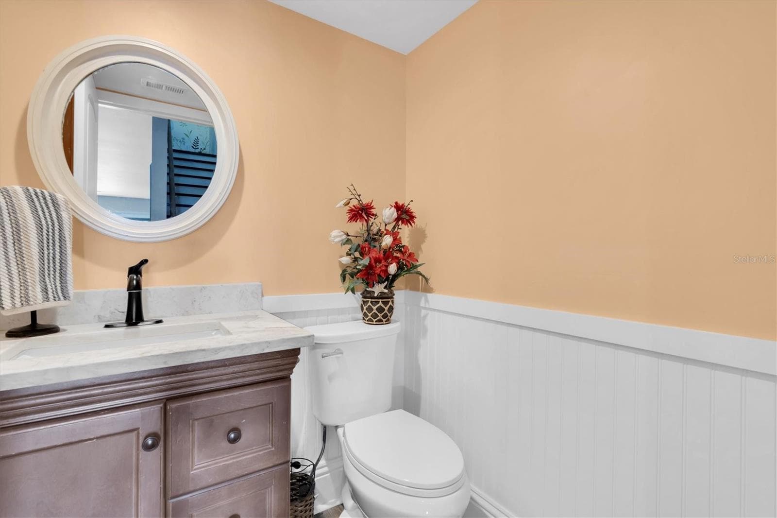 Townhouse at 553 HAVEN POINT DR, TREASURE ISLAND, photo 16 of 42