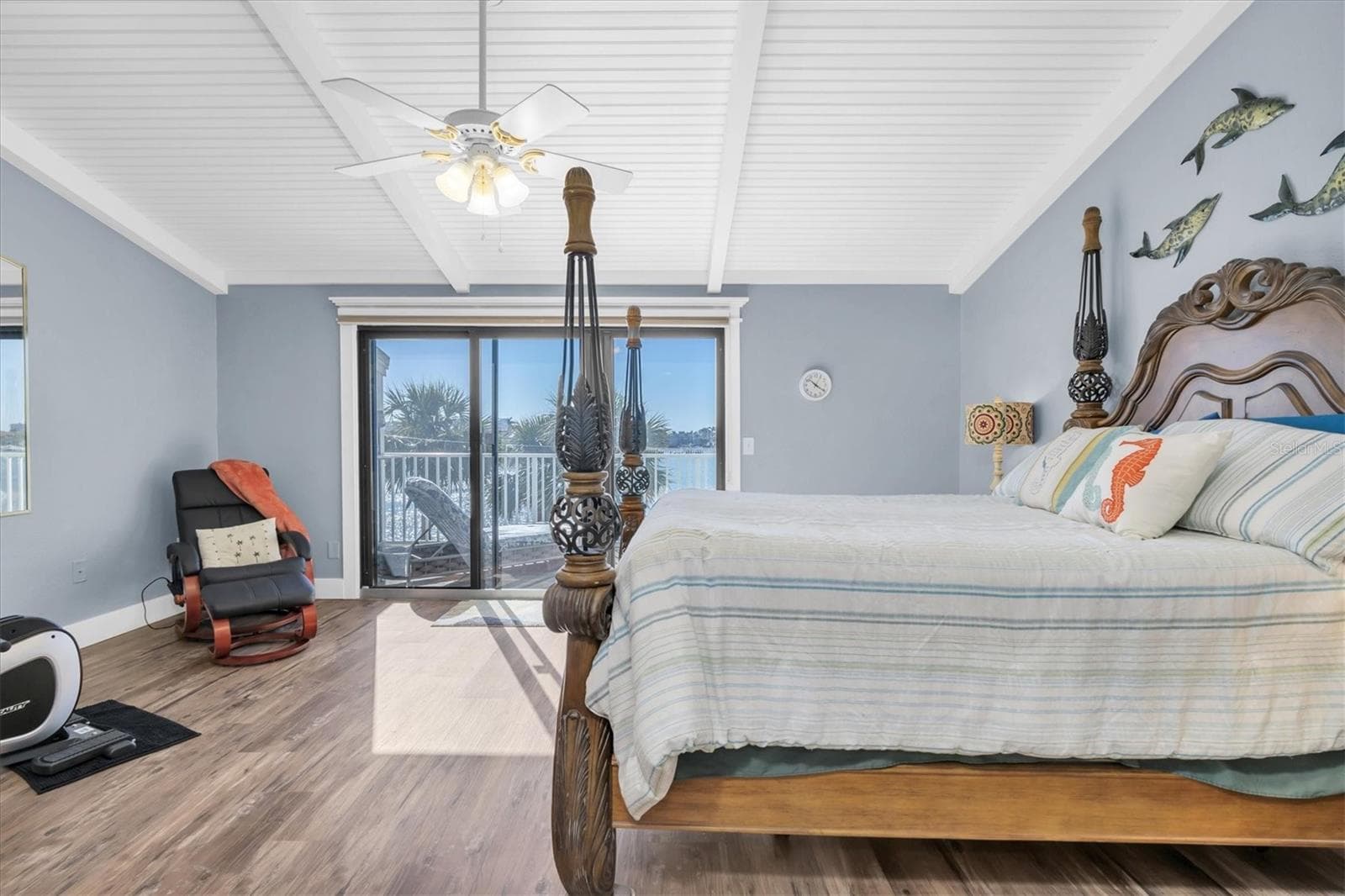 Townhouse at 553 HAVEN POINT DR, TREASURE ISLAND, photo 22 of 42