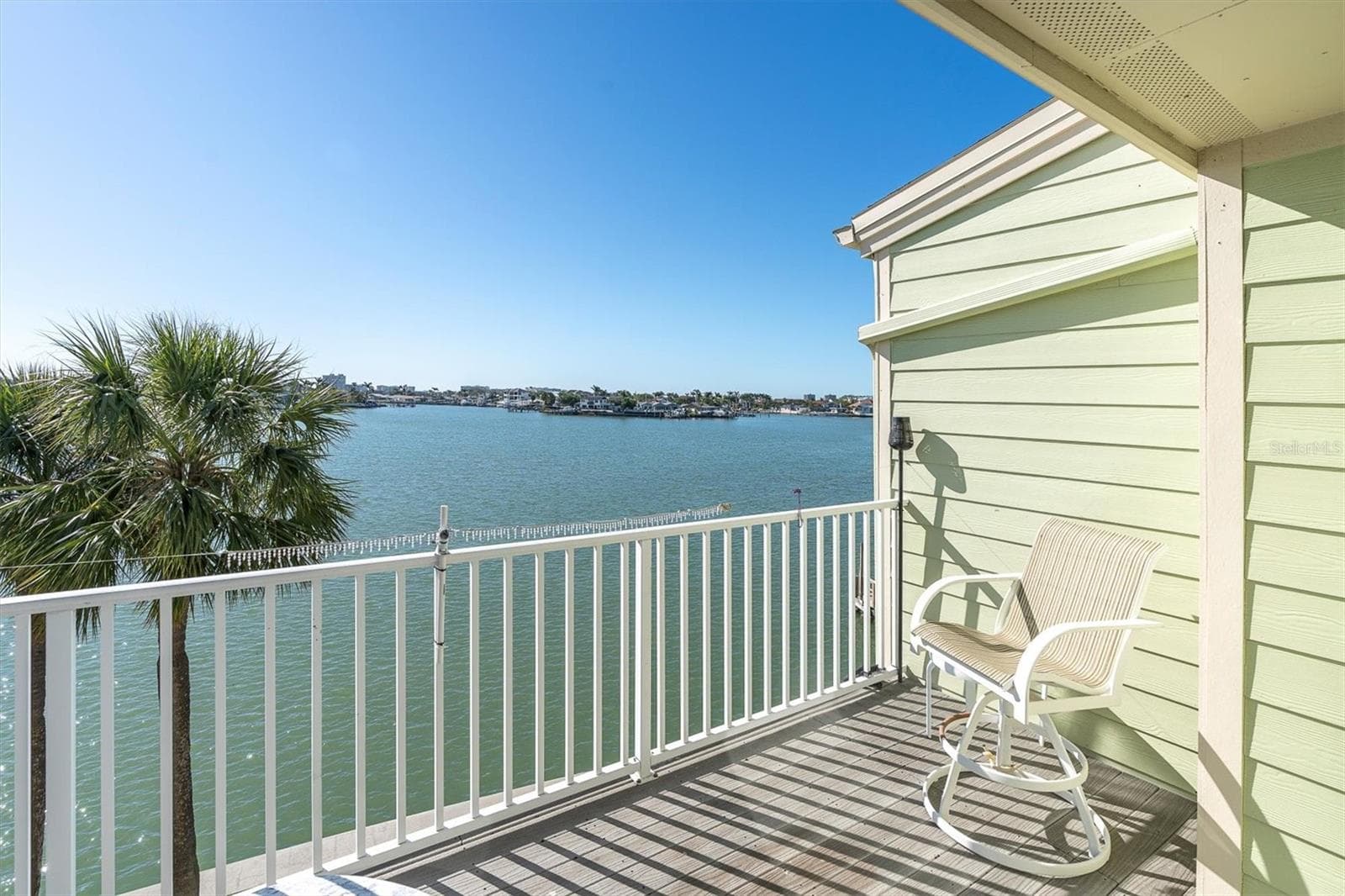 Townhouse at 553 HAVEN POINT DR, TREASURE ISLAND, photo 30 of 42