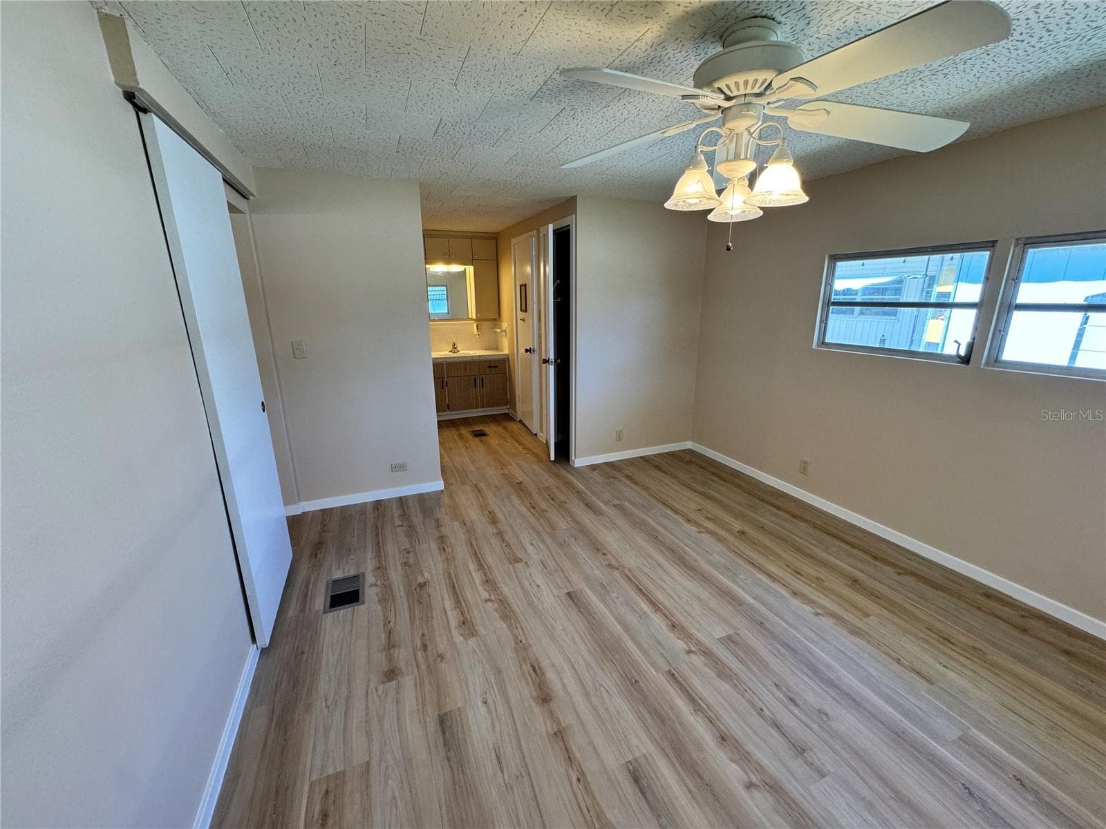 Primary Suite - 2331 BELLEAIR RD #Lot 237, CLEARWATER