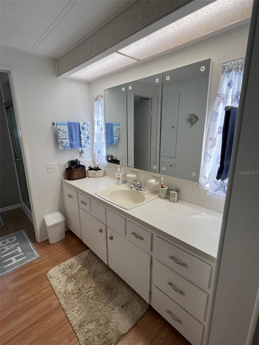 Manufactured Home at 709 SUGAR PALM ST, LARGO, photo 21 of 34