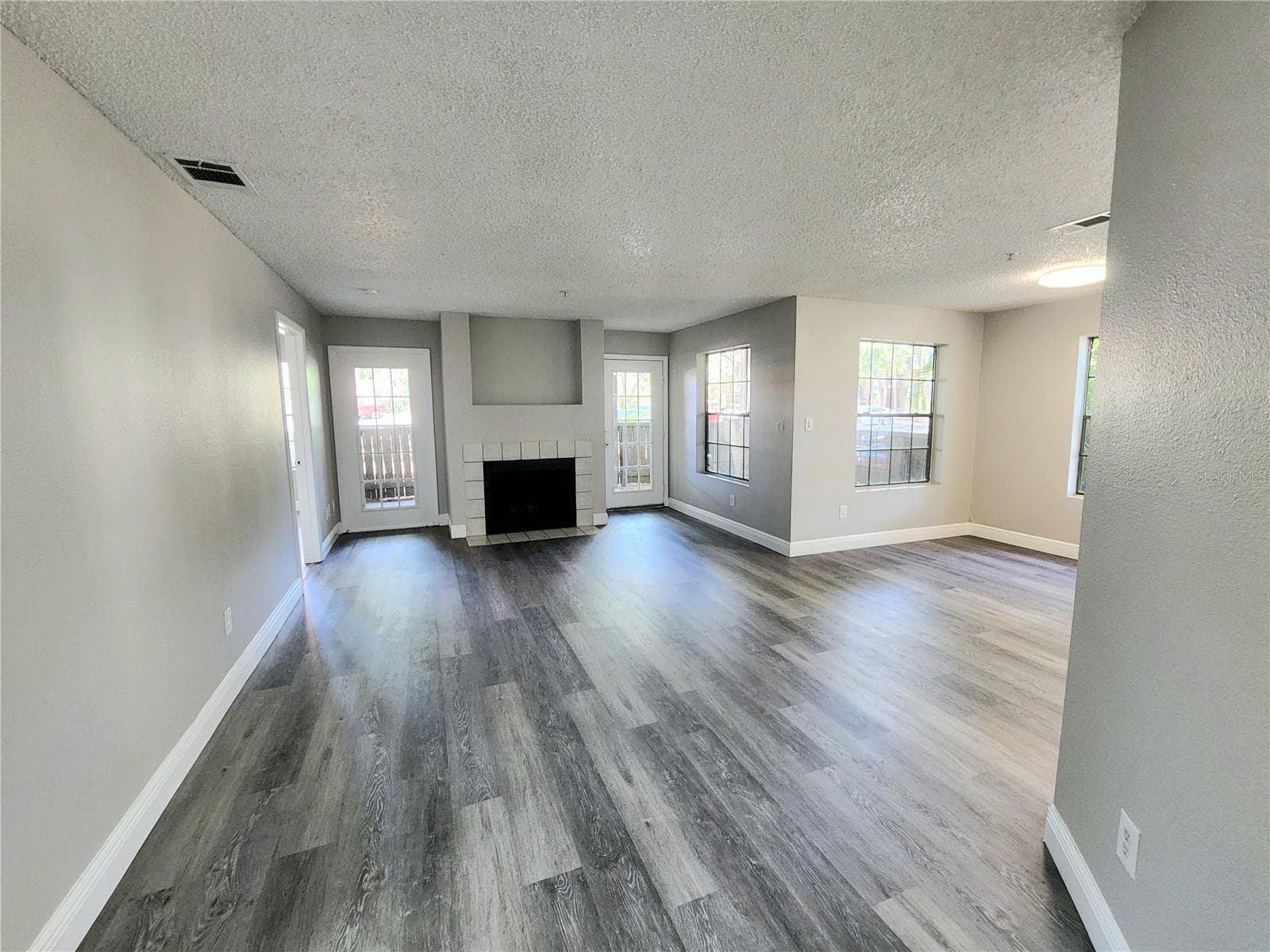 Condominium at 200 AFTON SQ #108, ALTAMONTE SPRINGS, photo 13 of 42