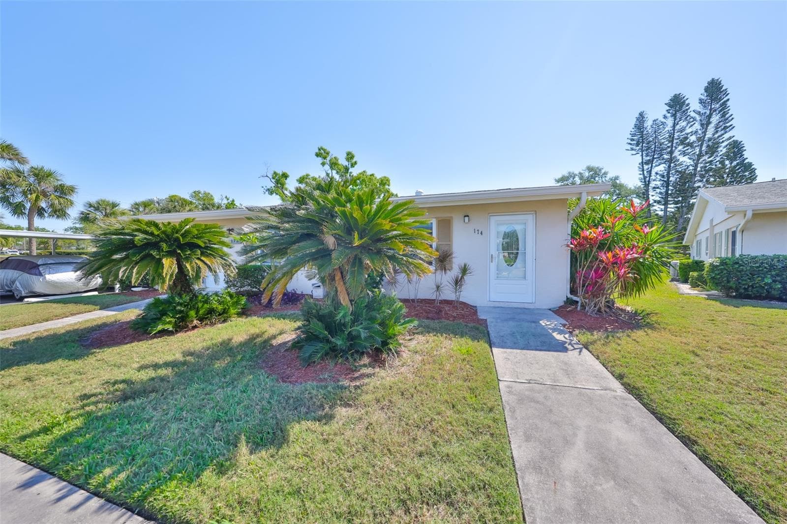 2202 CLUBHOUSE DR #174