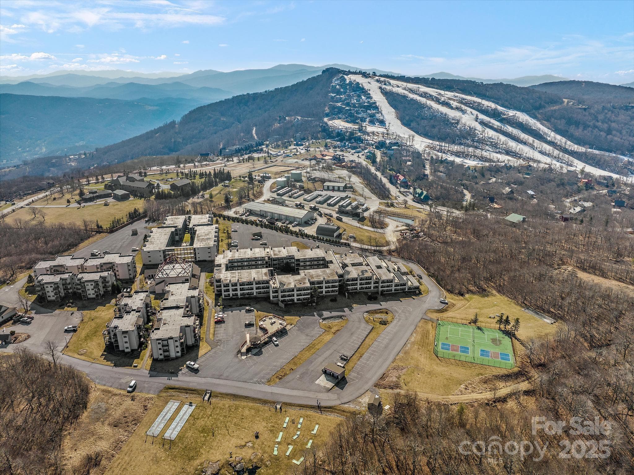 Pinnacle Inn Resort - Beech Mountain - Beech Mountain