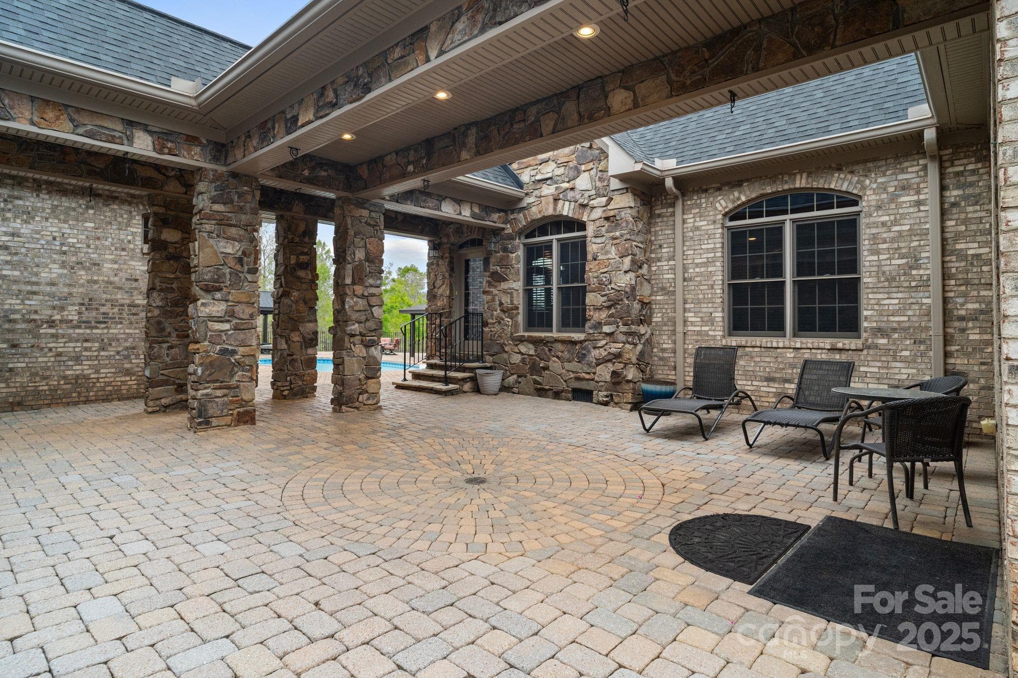 Single Family Residence at Rutherfordton, photo 16 of 40