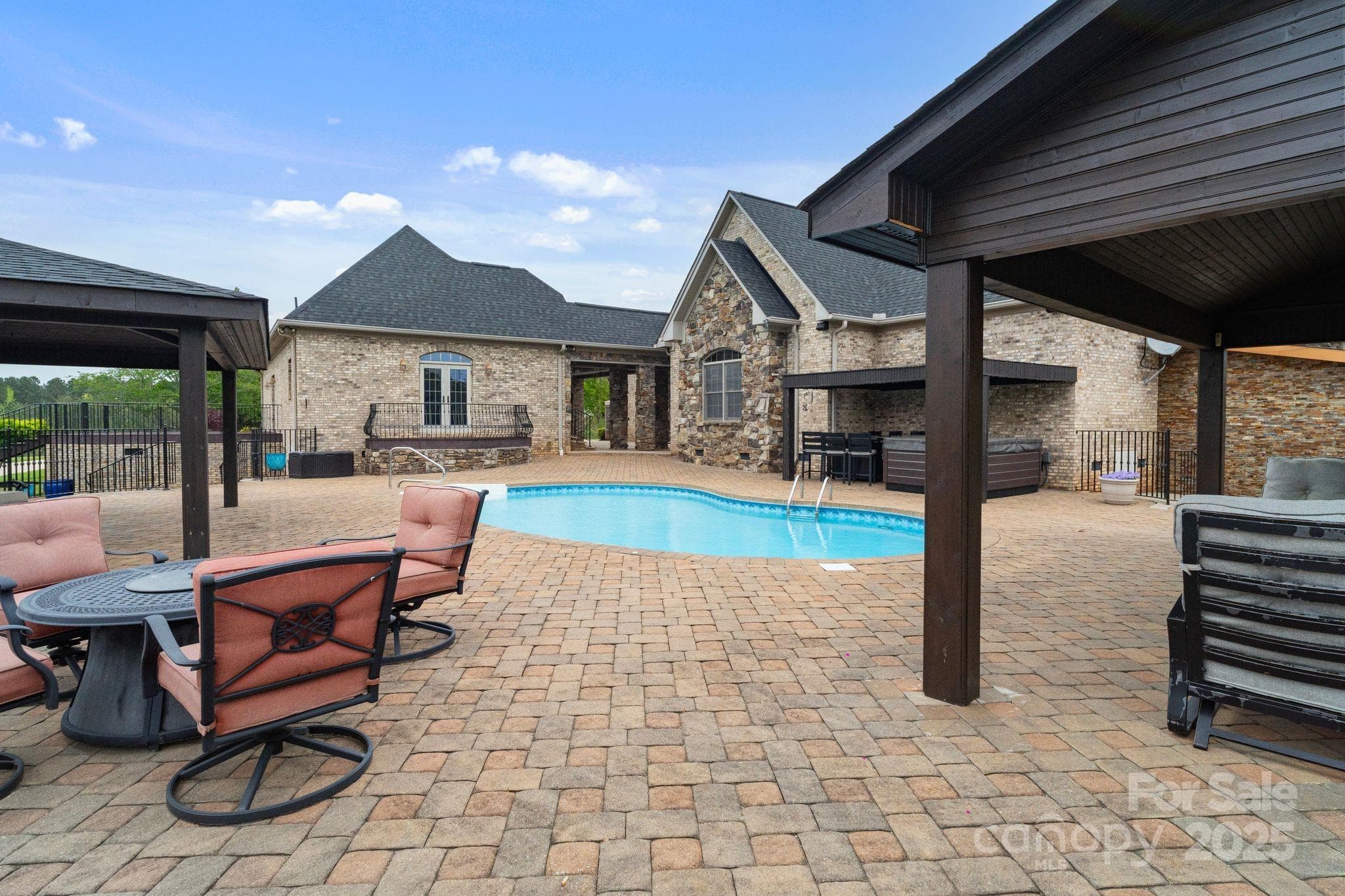 Single Family Residence at Rutherfordton, photo 24 of 40