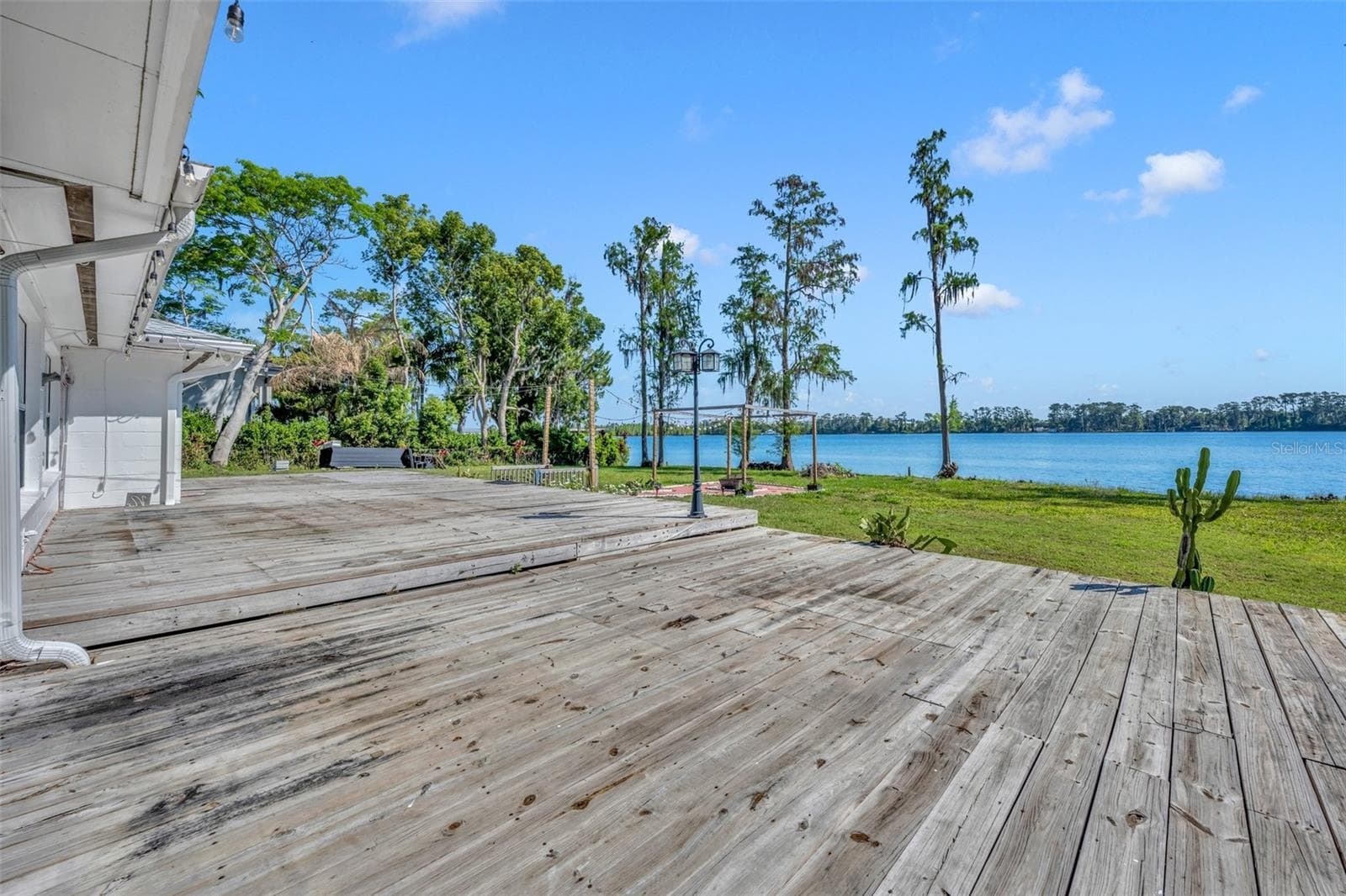 Single Family Residence at 7420 LAKE WILLIS DR, ORLANDO, photo 29 of 41