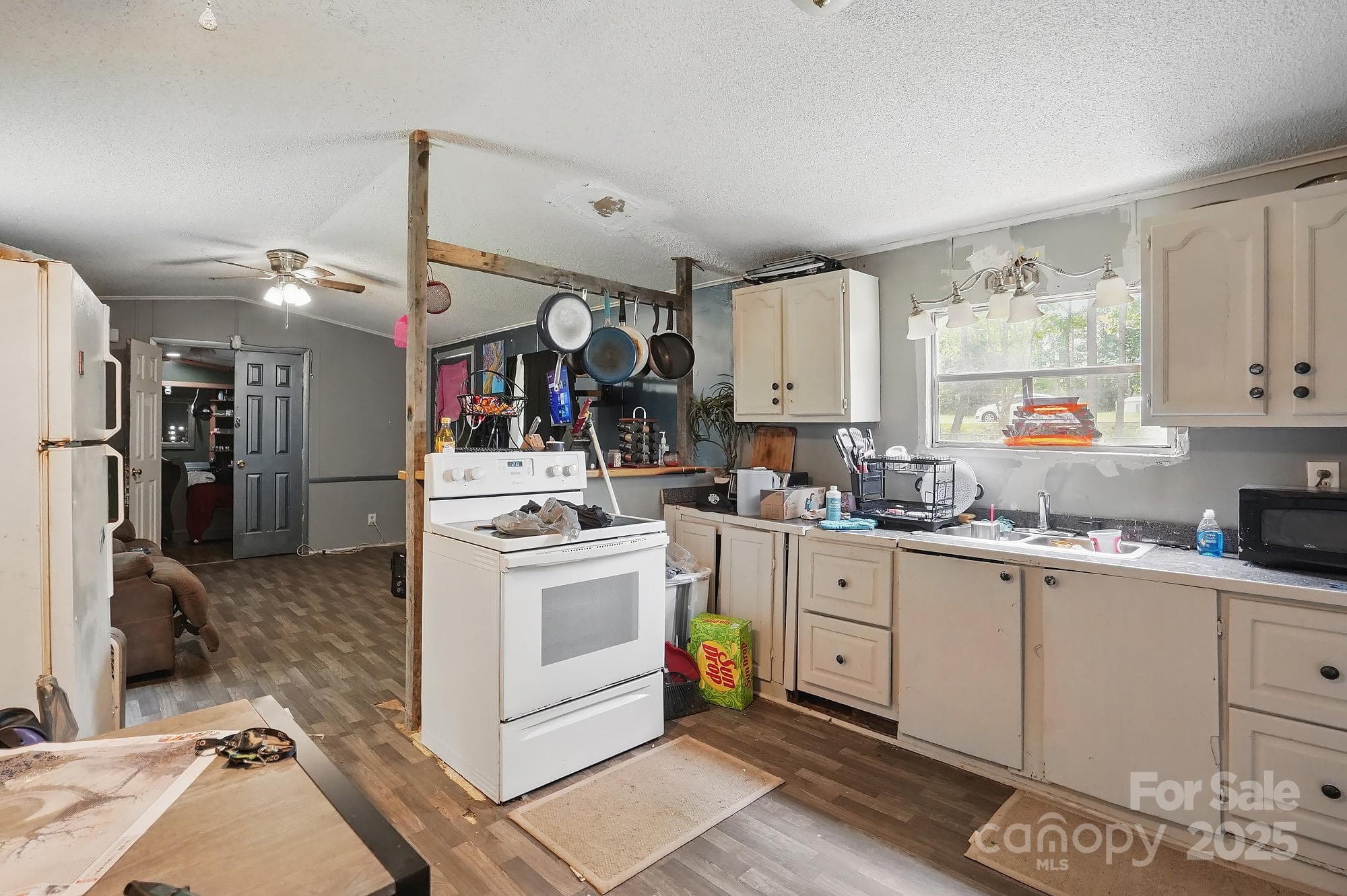 Interior view of Kitchen to reference condition - 10420 Silver Mine Road, Indian Land