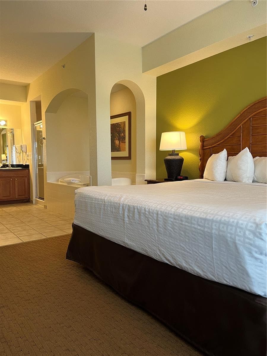 Condo - Hotel at 8101 RESORT VILLAGE DR #3909, ORLANDO, photo 12 of 41
