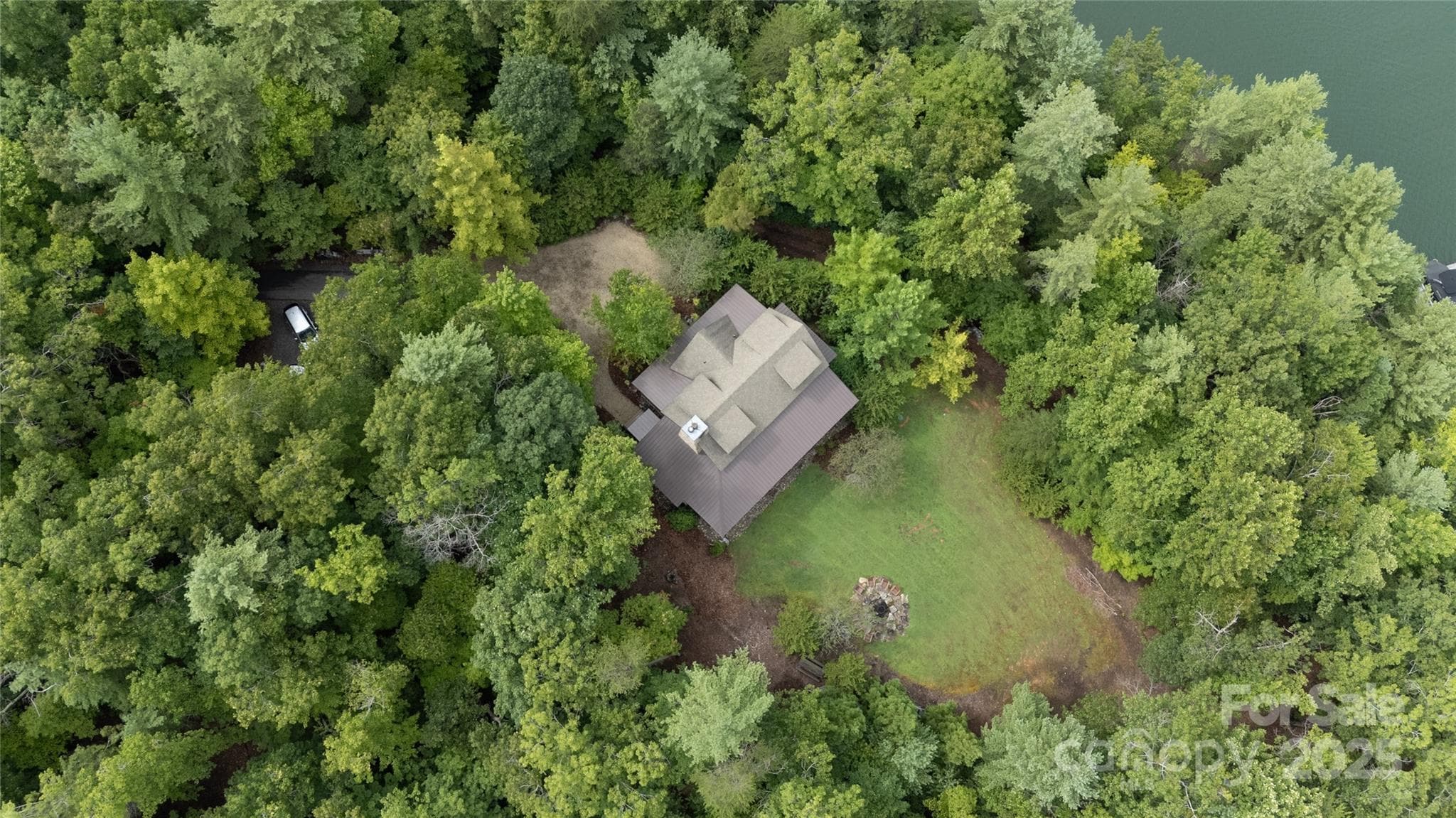 Single Family Residence at 163 Cabin Bluff Drive, Marion, photo 3 of 48