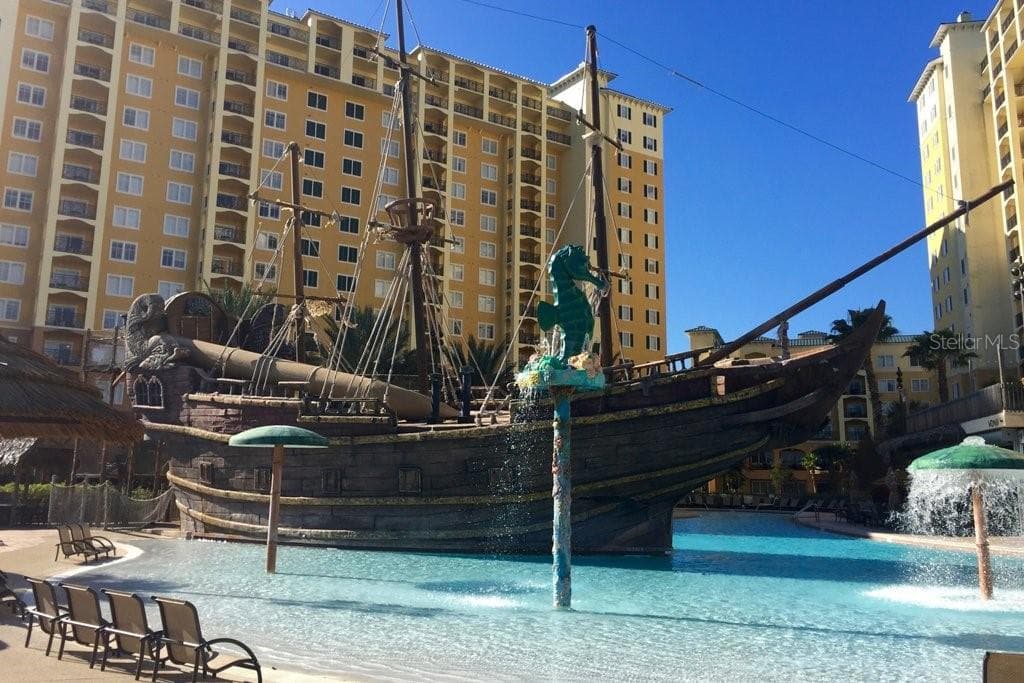Condo - Hotel at 8112 POINCIANA BLVD #1502, ORLANDO, photo 33 of 52