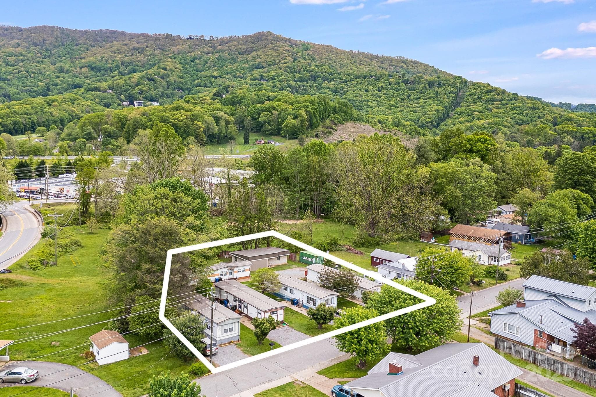 Manufactured Home Park at Waynesville, photo 11 of 45