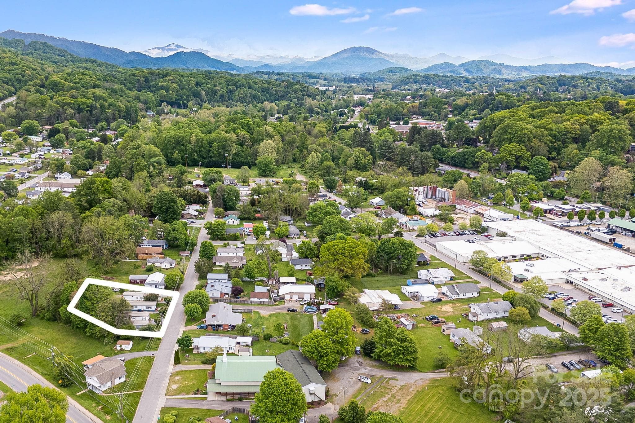 Manufactured Home Park at Waynesville, photo 14 of 45