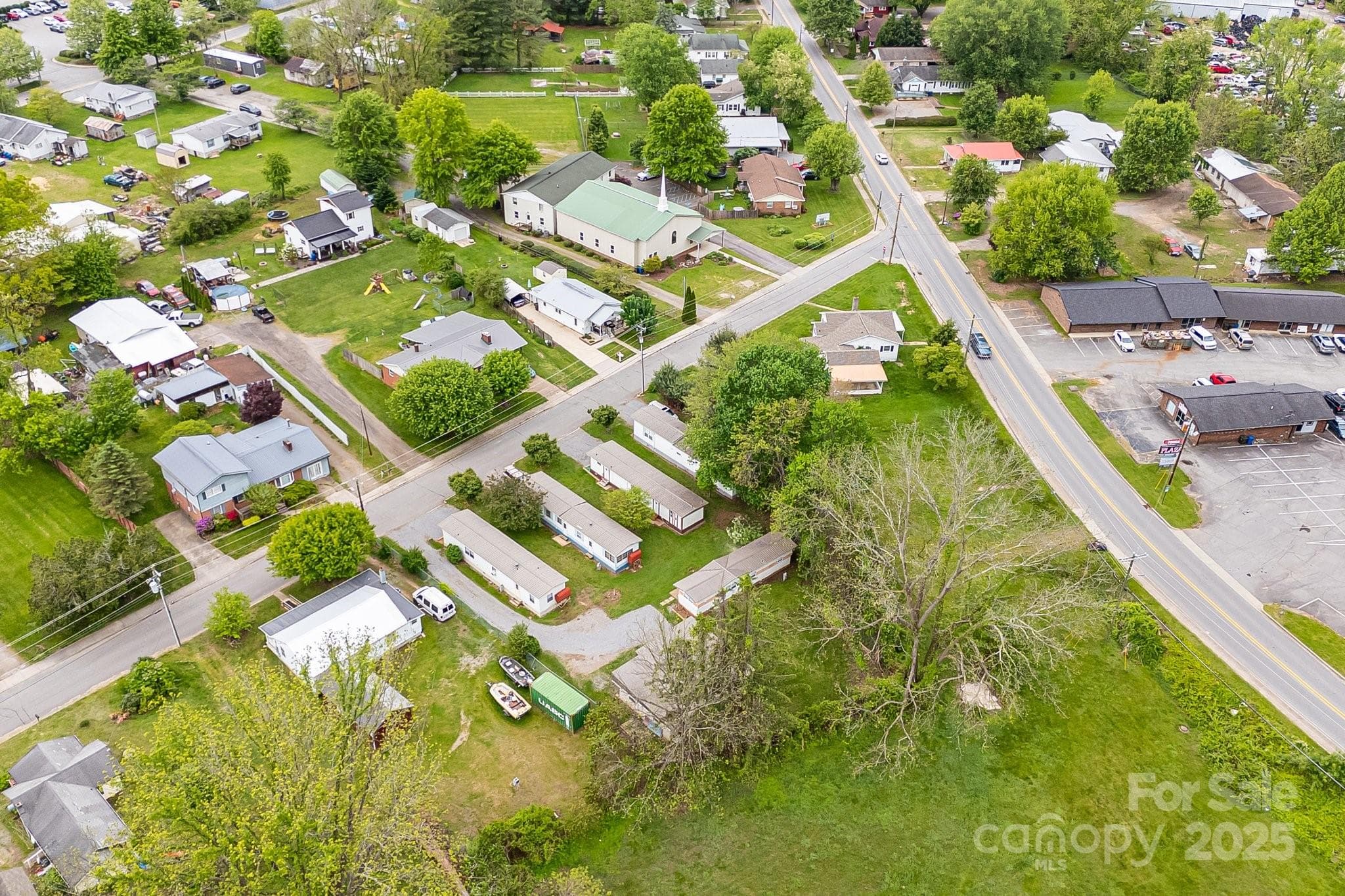 Manufactured Home Park at Waynesville, photo 17 of 45
