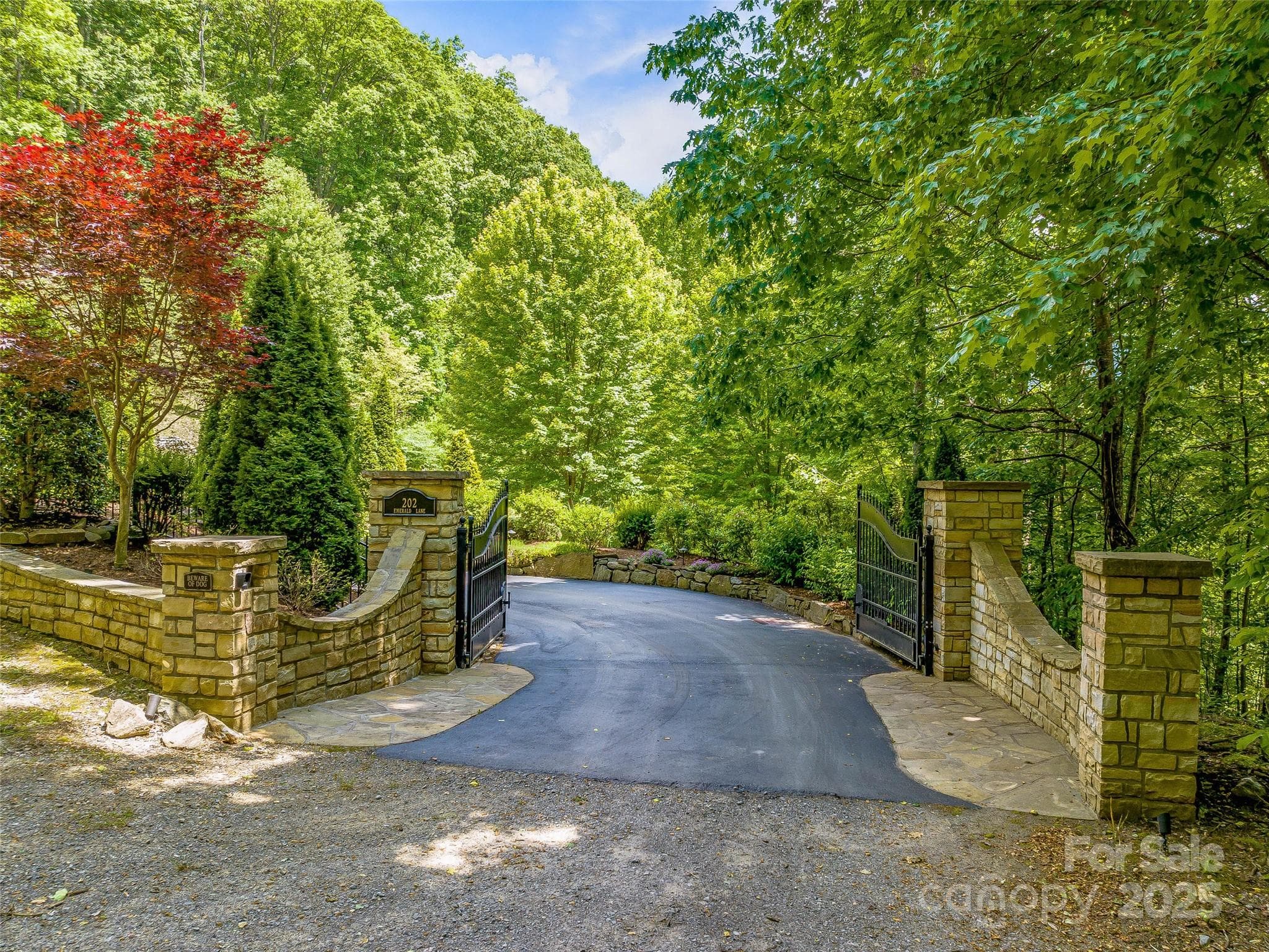 Private gated entrance. - 202 Emerald Lane, Maggie Valley