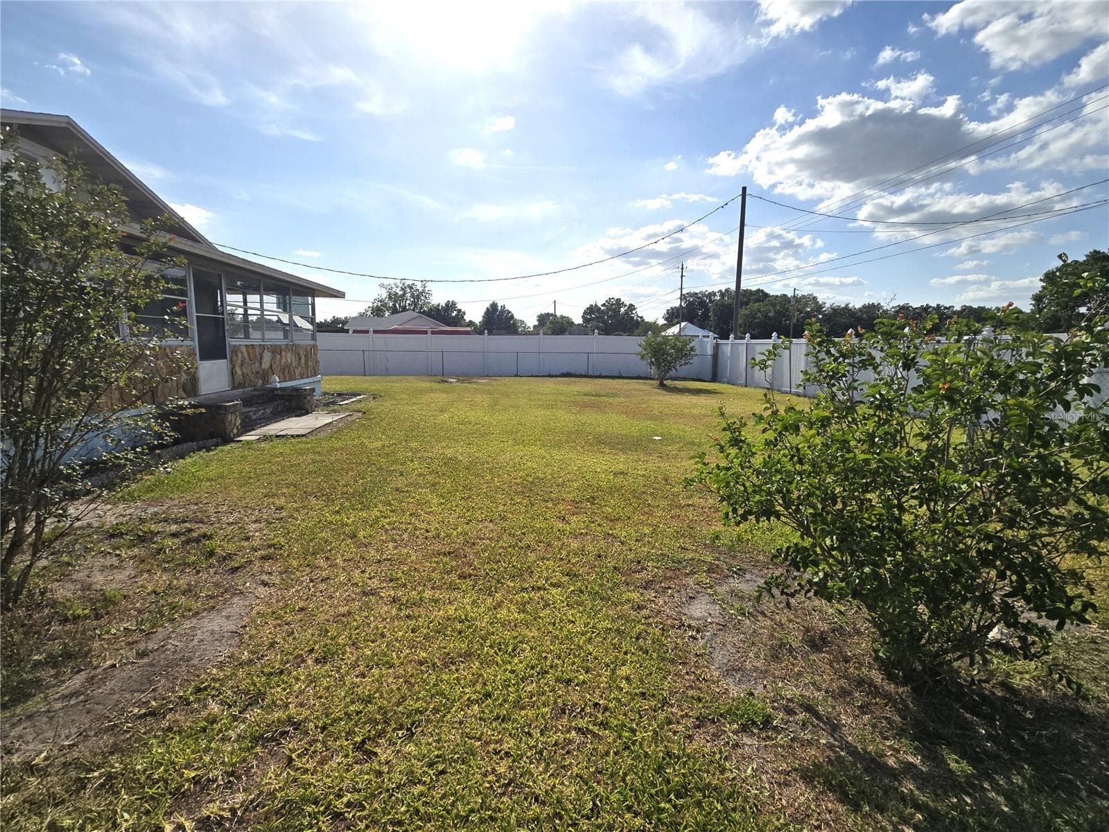 Single Family Residence at 3101 MEDULLA RD, PLANT CITY, photo 15 of 85