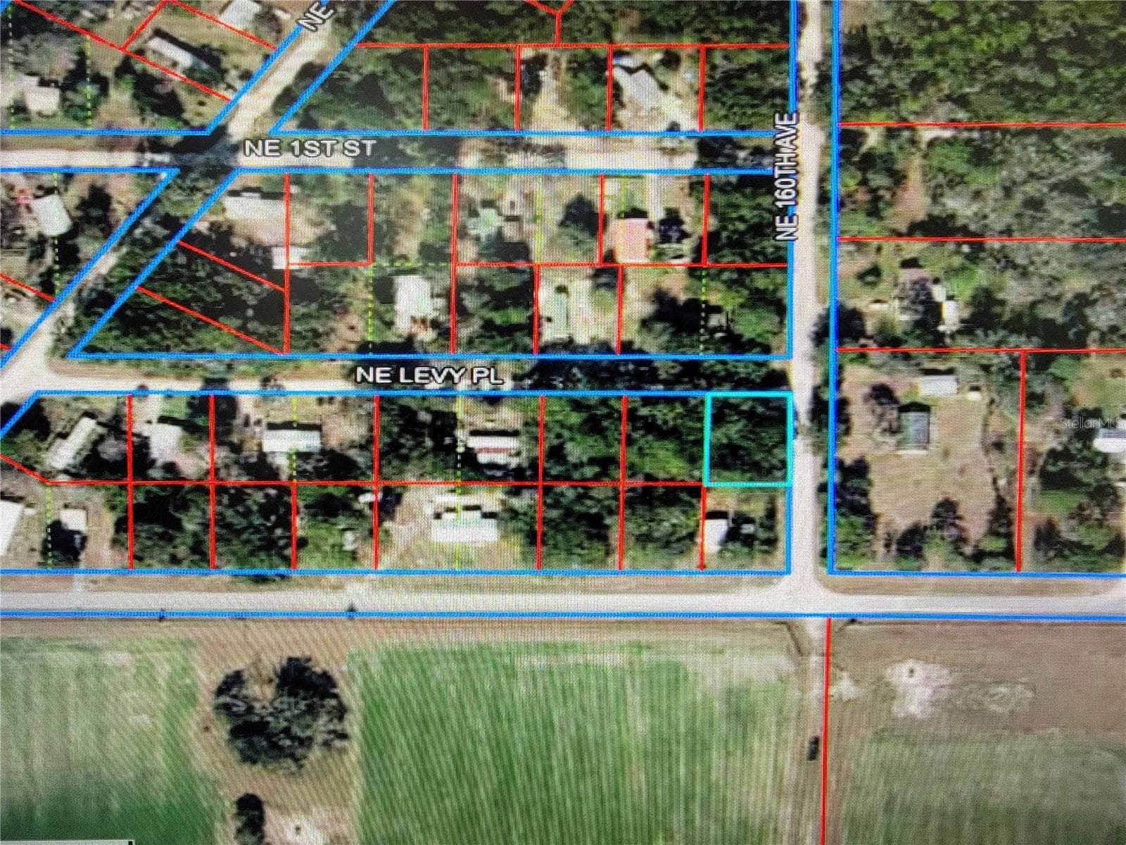 Lot 19 NE LEVY PL