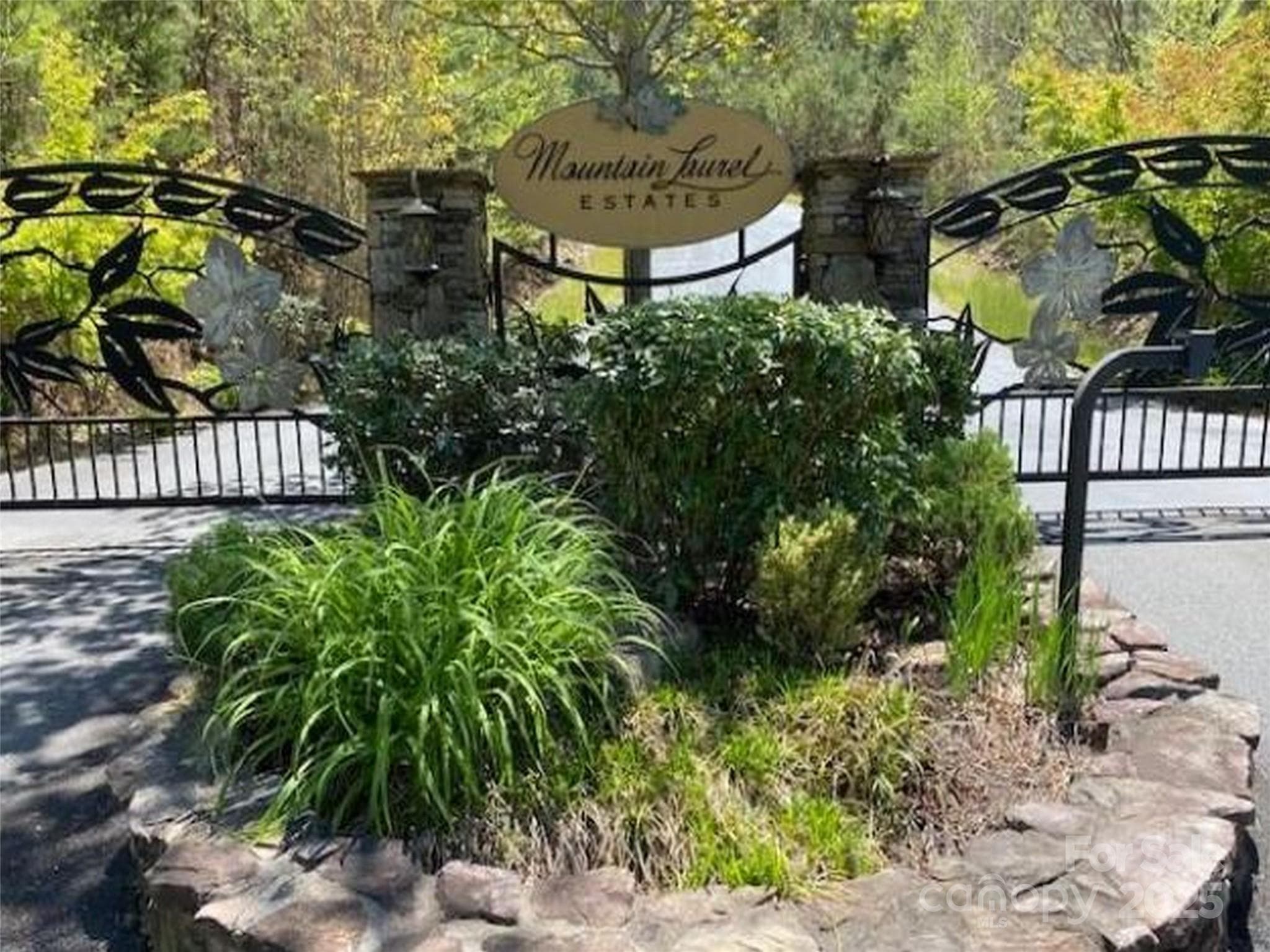 Lot at Mill Spring, photo 6 of 9