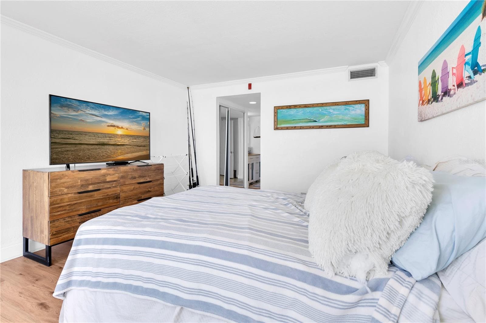 Condominium at 1 KEY CAPRI #303E, TREASURE ISLAND, photo 16 of 41