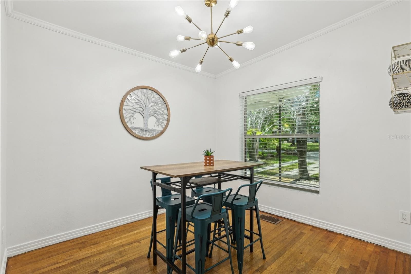 Single Family Residence at 318 E JERSEY ST, ORLANDO, photo 13 of 53