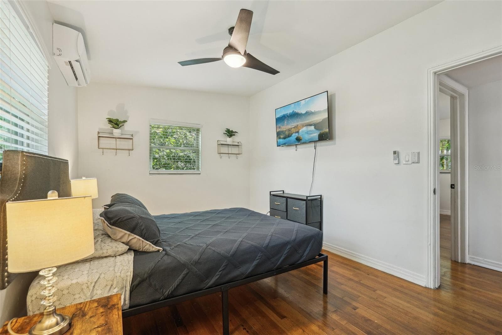 Single Family Residence at 318 E JERSEY ST, ORLANDO, photo 26 of 53