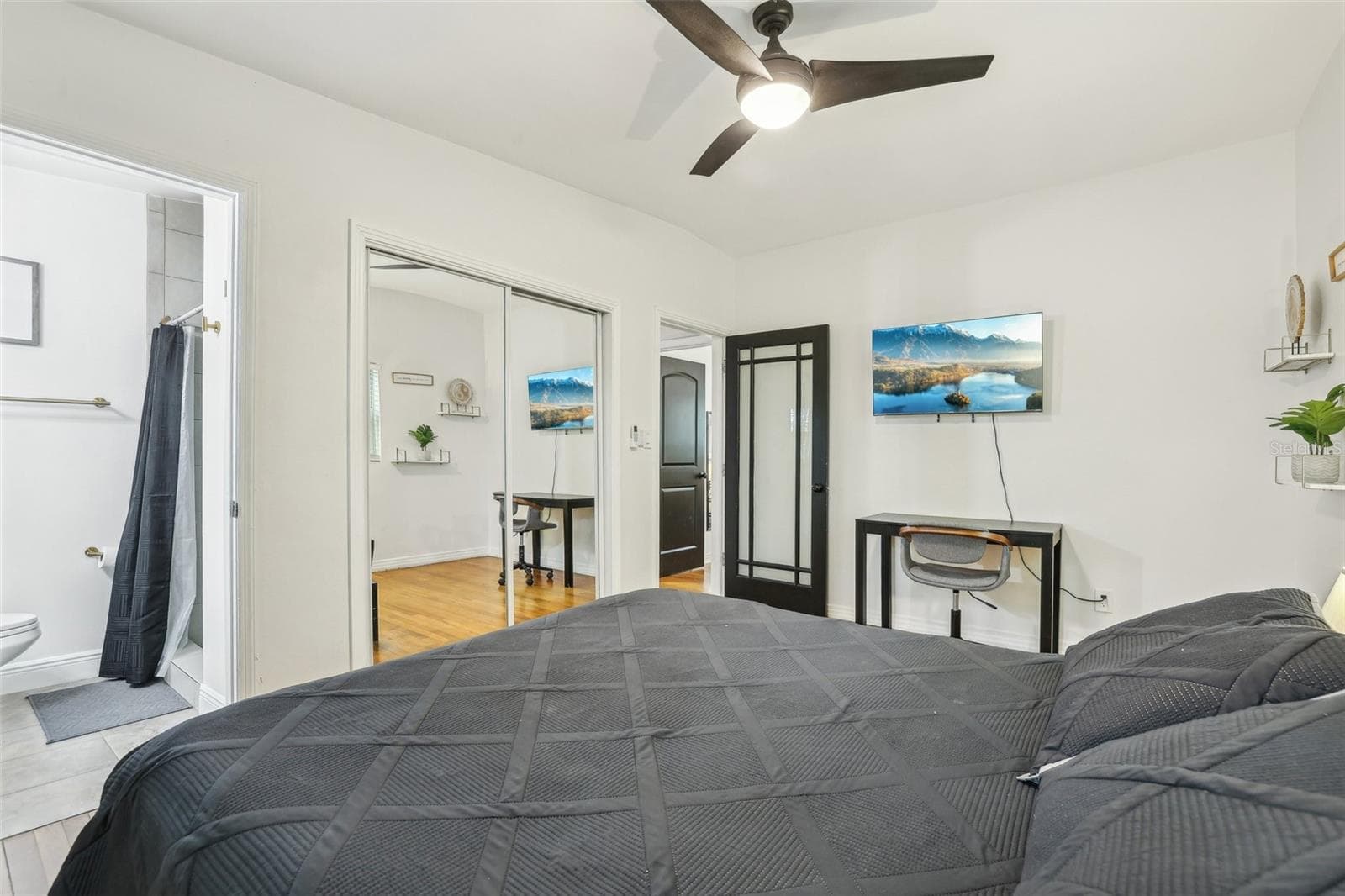 Single Family Residence at 318 E JERSEY ST, ORLANDO, photo 30 of 53