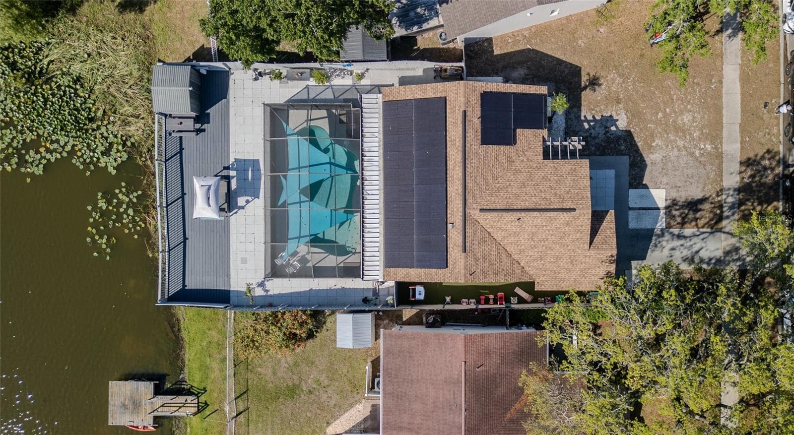 Single Family Residence at 12416 QUEENSLAND LN, TAMPA, photo 2 of 45