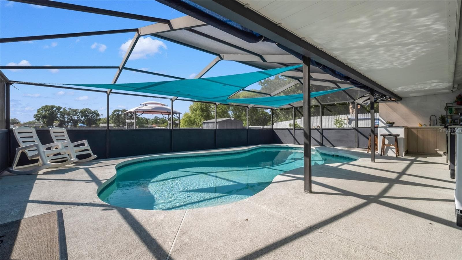 Single Family Residence at 12416 QUEENSLAND LN, TAMPA, photo 30 of 45