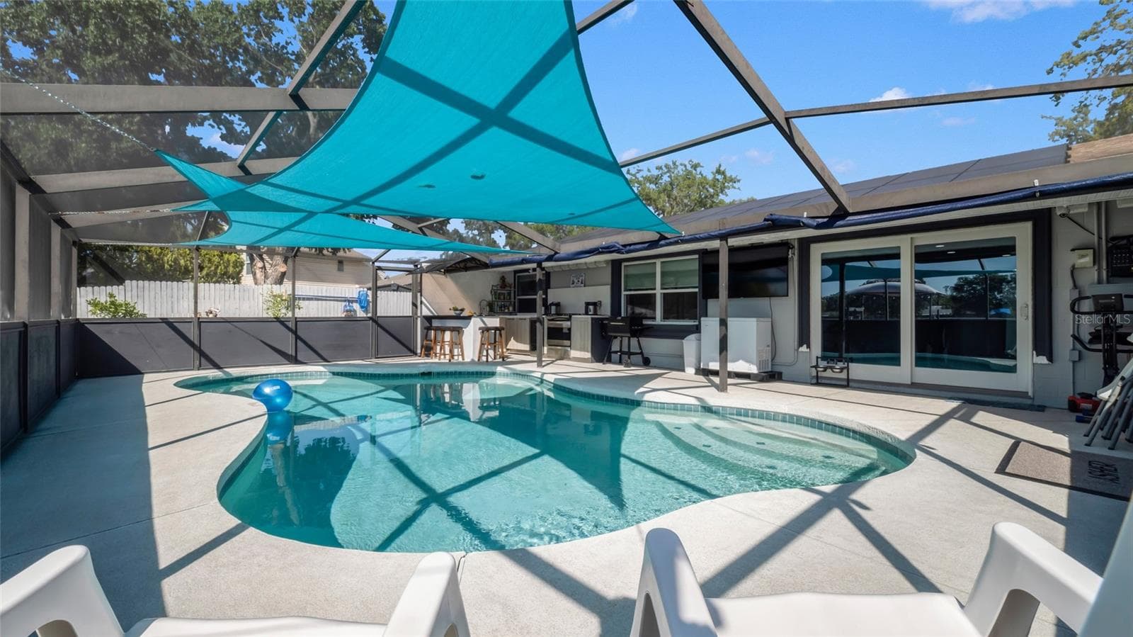 Single Family Residence at 12416 QUEENSLAND LN, TAMPA, photo 31 of 45