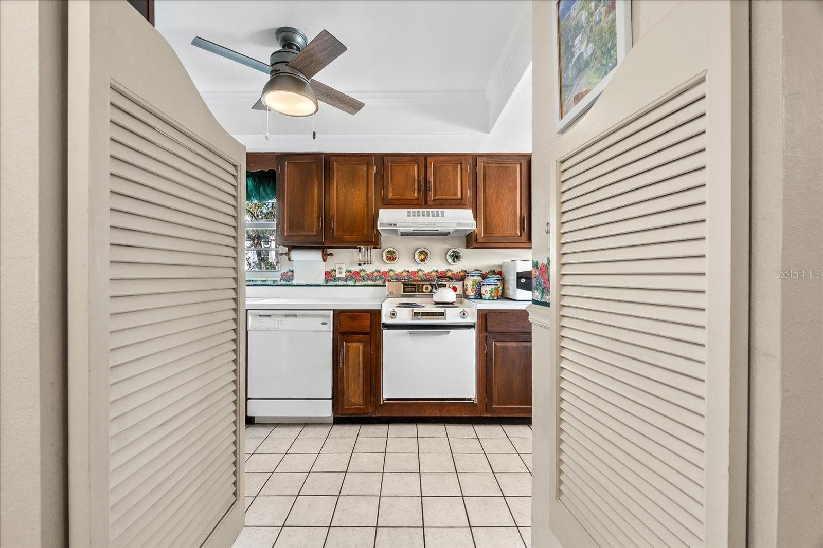 Condominium at 5600 BEACH WAY DR #201, SARASOTA, photo 11 of 95