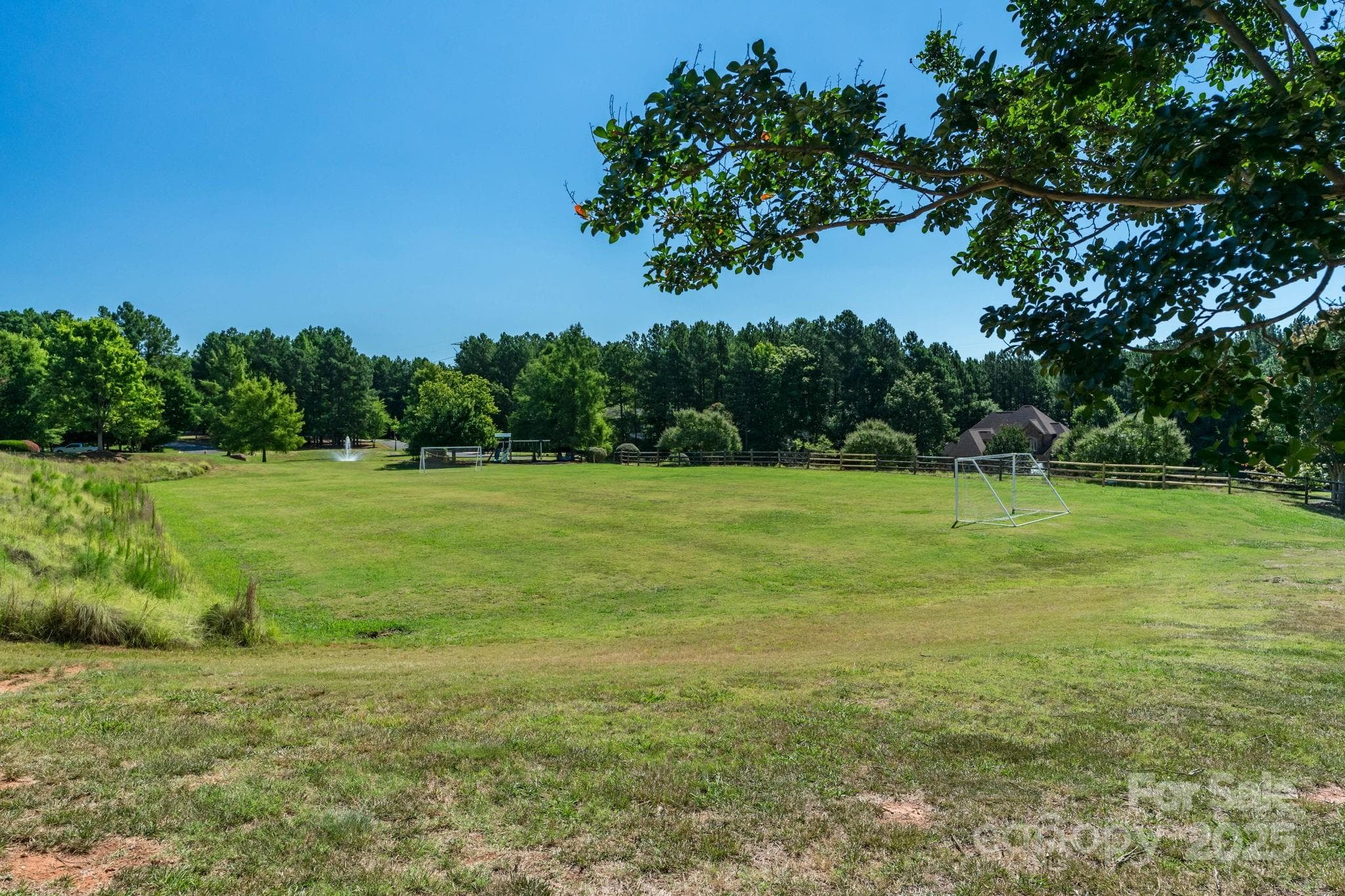 Lot at Belmont, photo 36 of 45