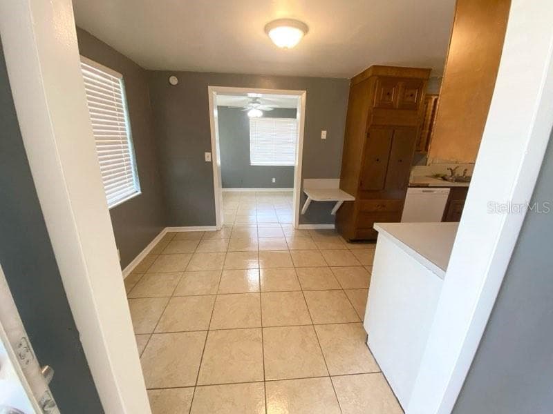 Single Family Residence at 300 MIDWOOD DR, PLANT CITY, photo 23 of 44