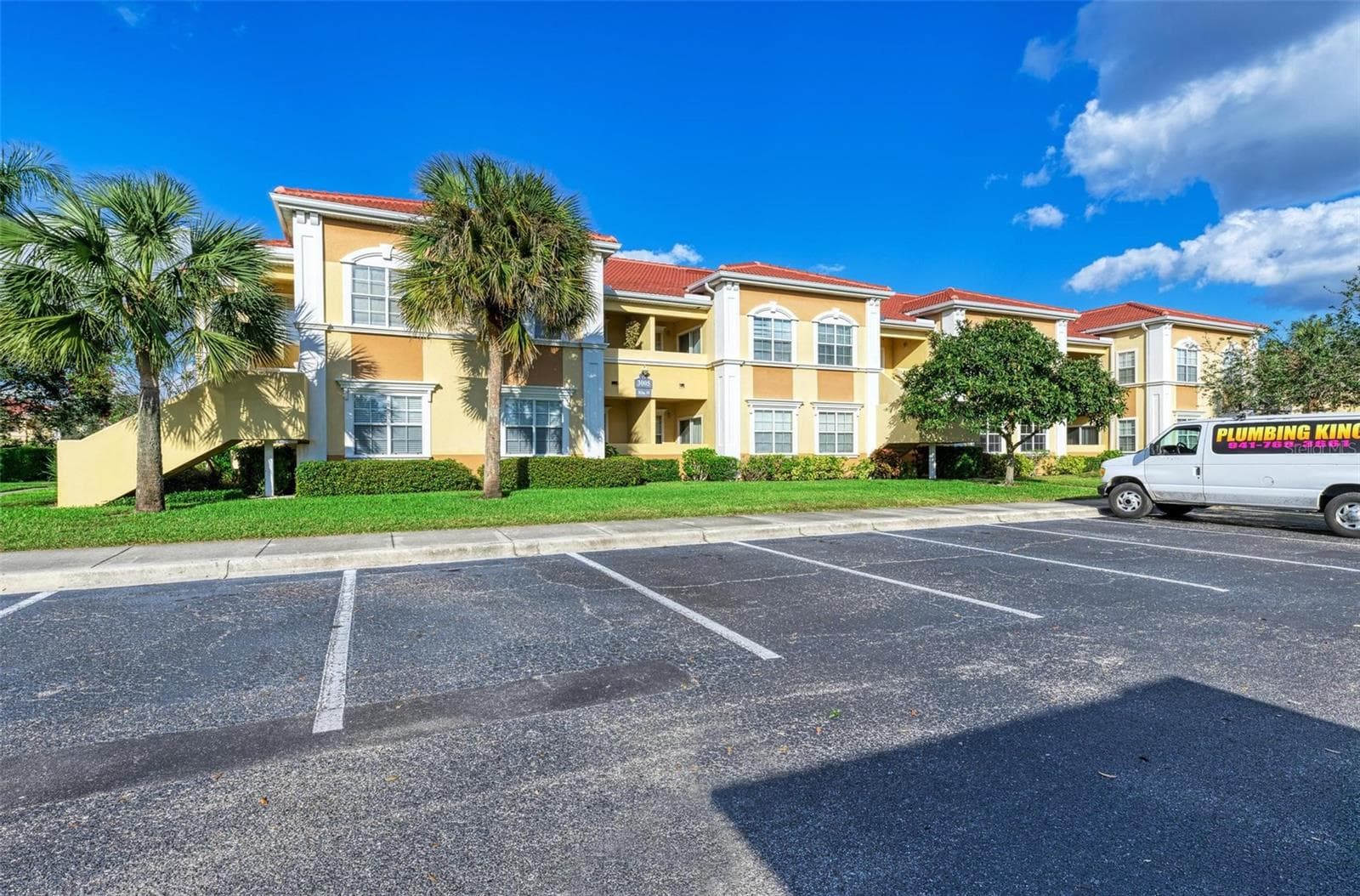 3005 CHIANTI CT #103