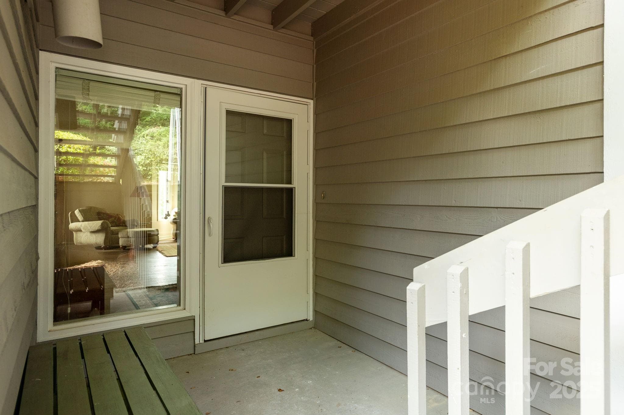 Condominium at 103 GOLFSIDE Drive, Flat Rock, photo 2 of 33