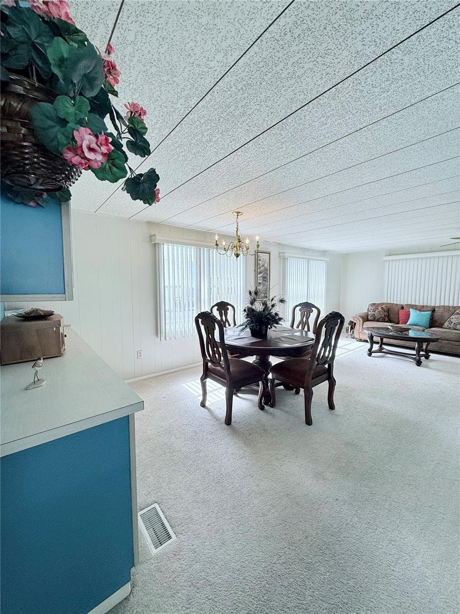 Mobile Home at 622 ELIZABETH LN, LAKELAND, photo 10 of 28