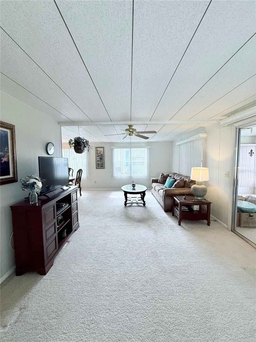Mobile Home at 622 ELIZABETH LN, LAKELAND, photo 20 of 28