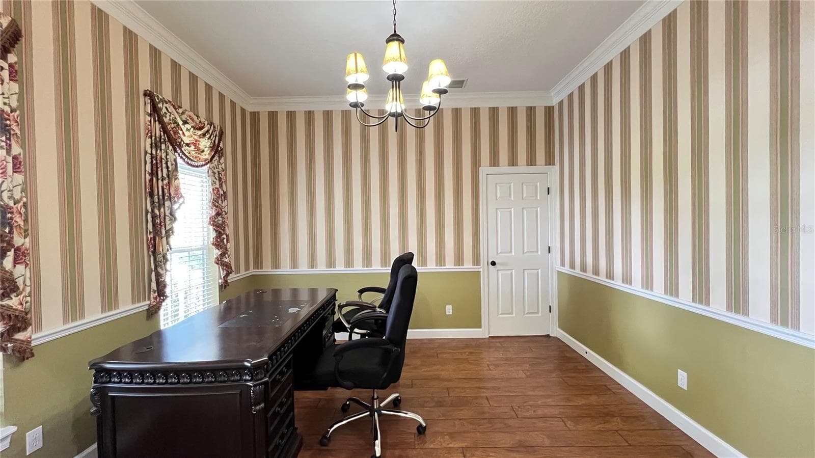 Single Family Residence at 934 WESTPARK DR, CELEBRATION, photo 27 of 90