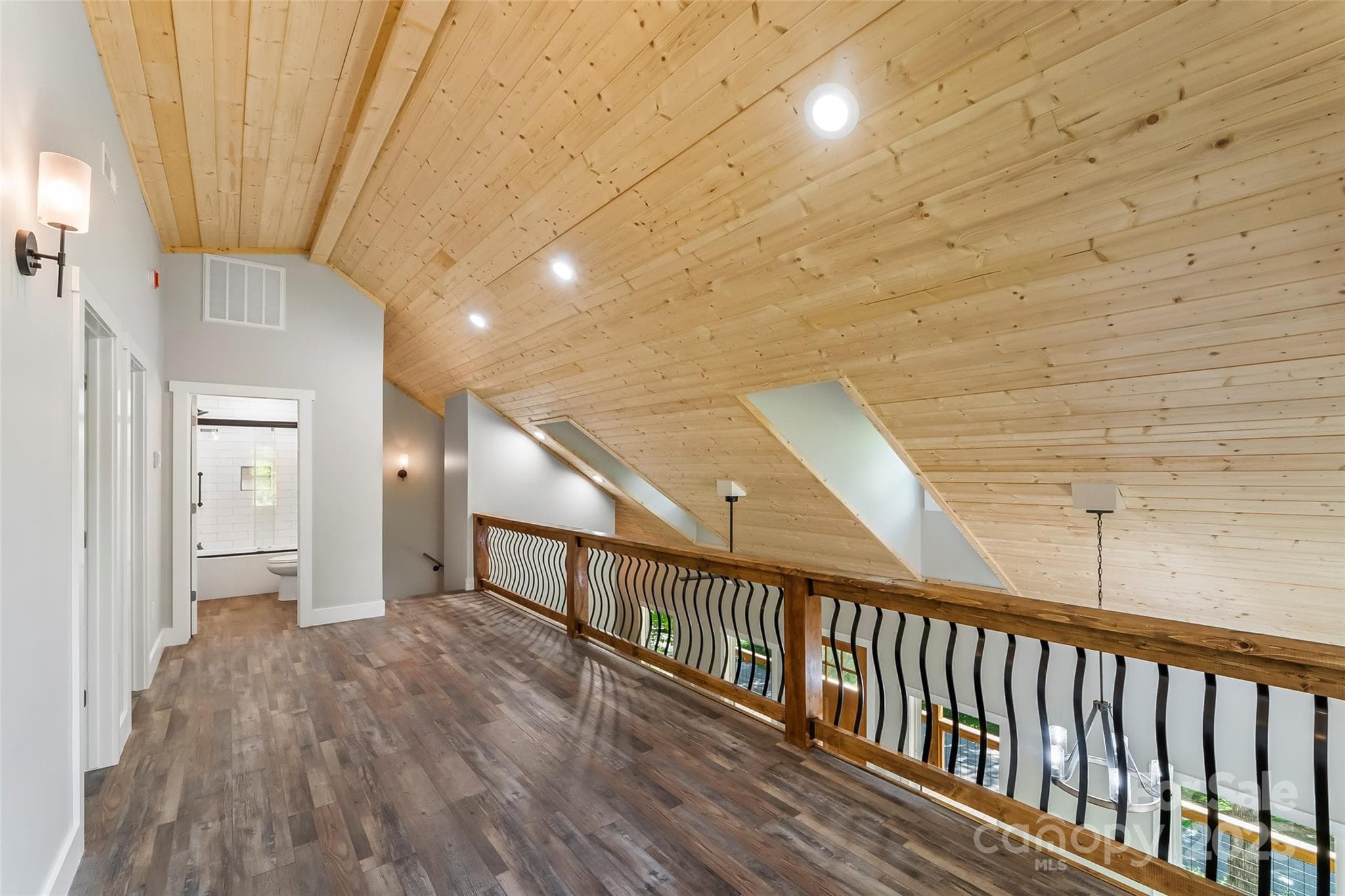 Single Family Residence at 511 Blue Ridge Drive N, Marion, photo 45 of 87