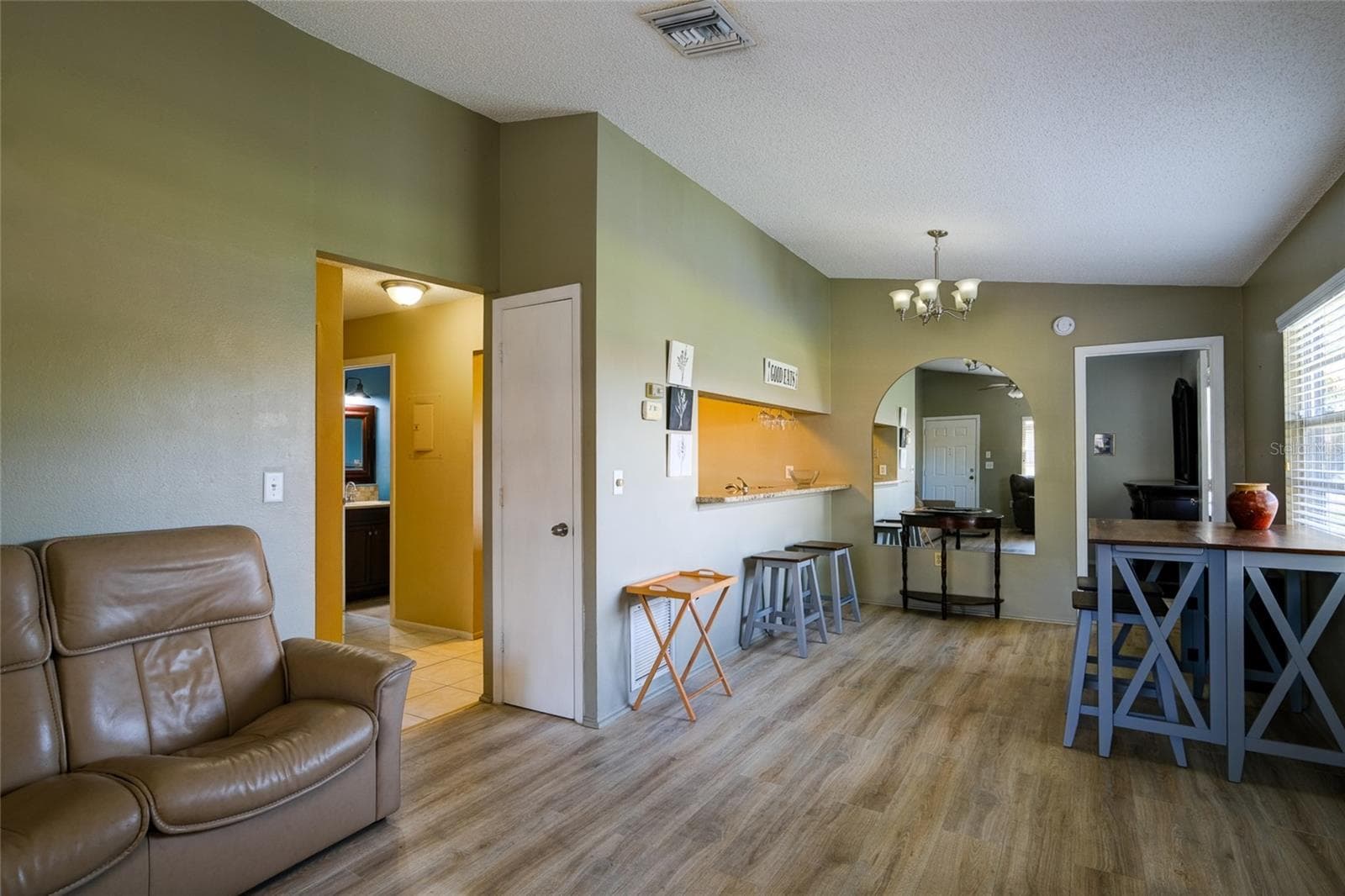 Condominium at 3539 59TH AVE W #3539, BRADENTON, photo 5 of 39