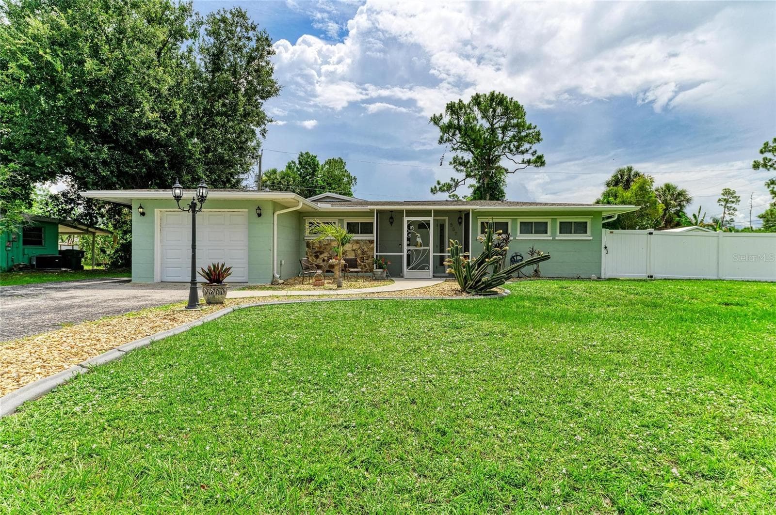 Single Family Residence at 557 READING ST NW, PORT CHARLOTTE, photo 3 of 47